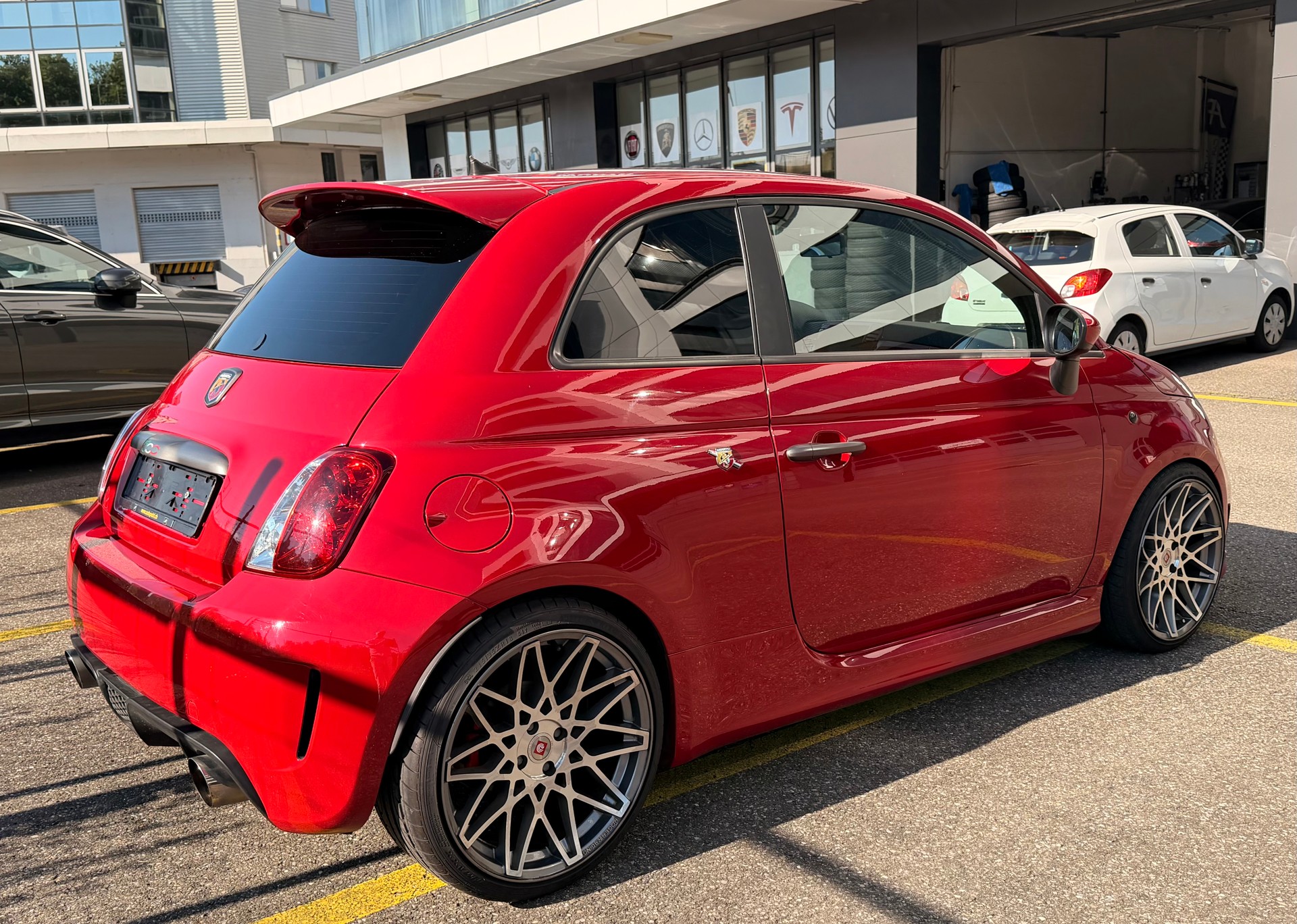 FIAT 500 1.4 16V Turbo Abarth-showroom-element-3