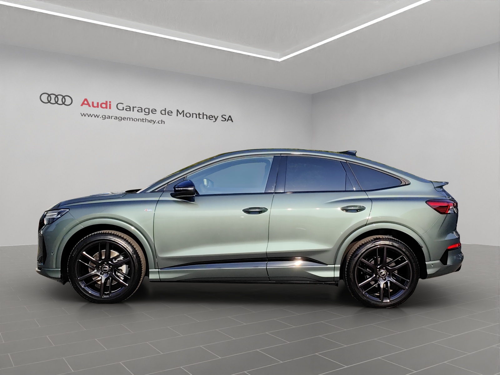 AUDI Q4 Sportback e-tron quattro performance Swiss Ski-image-1