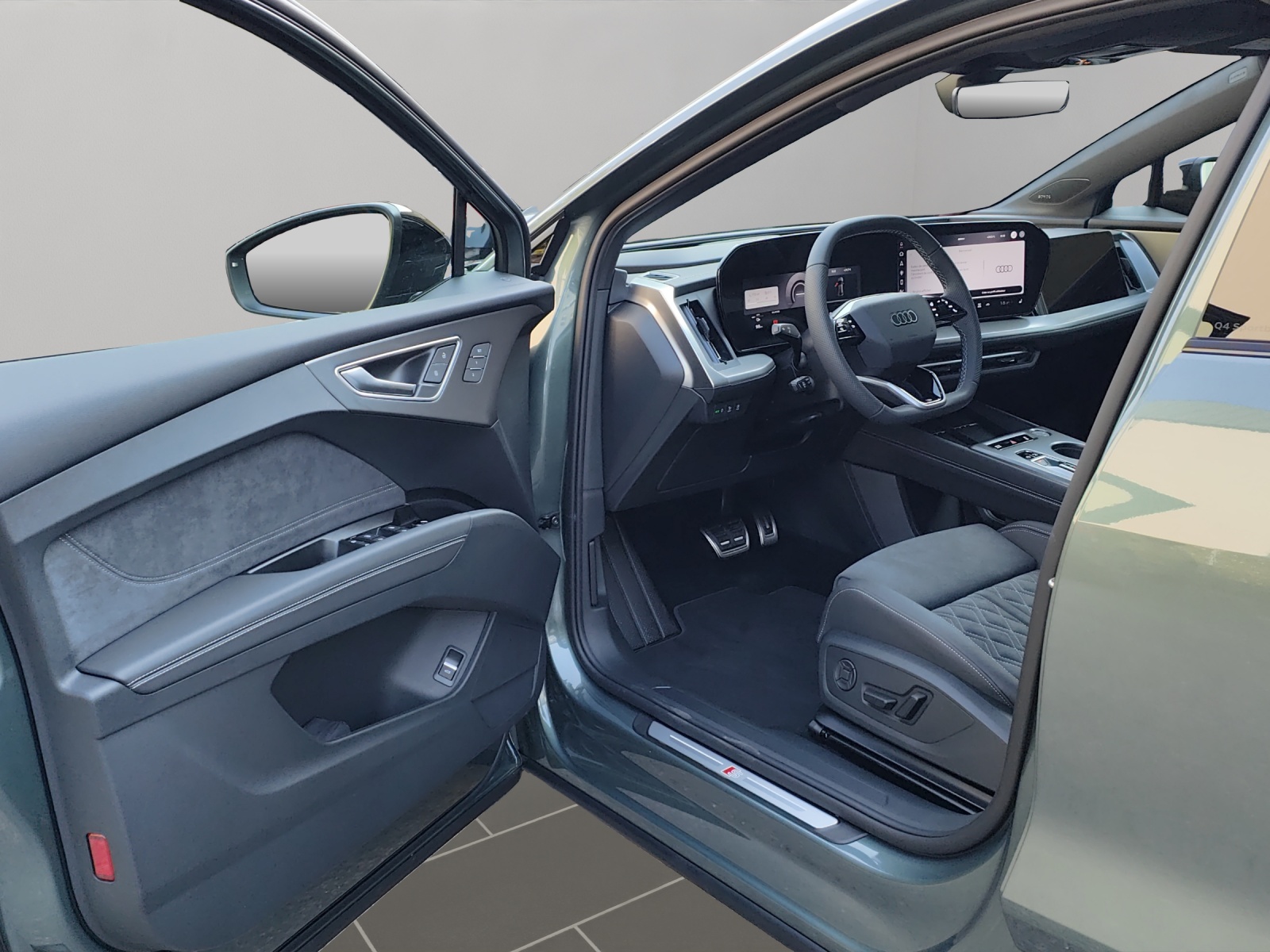 AUDI Q4 Sportback e-tron quattro performance Swiss Ski-image-7