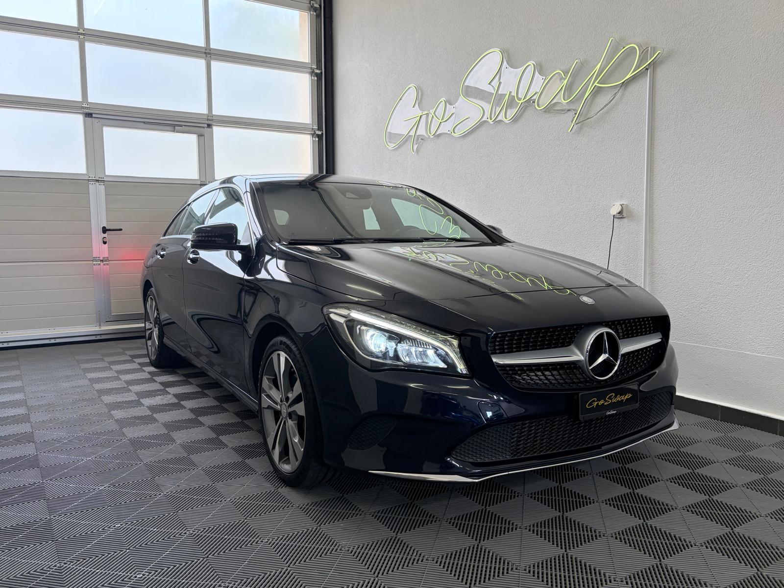 MERCEDES-BENZ CLA Shooting Brake 220 d Urban 4Matic 7G-DCT - Caméra de recul-showroom-element-2