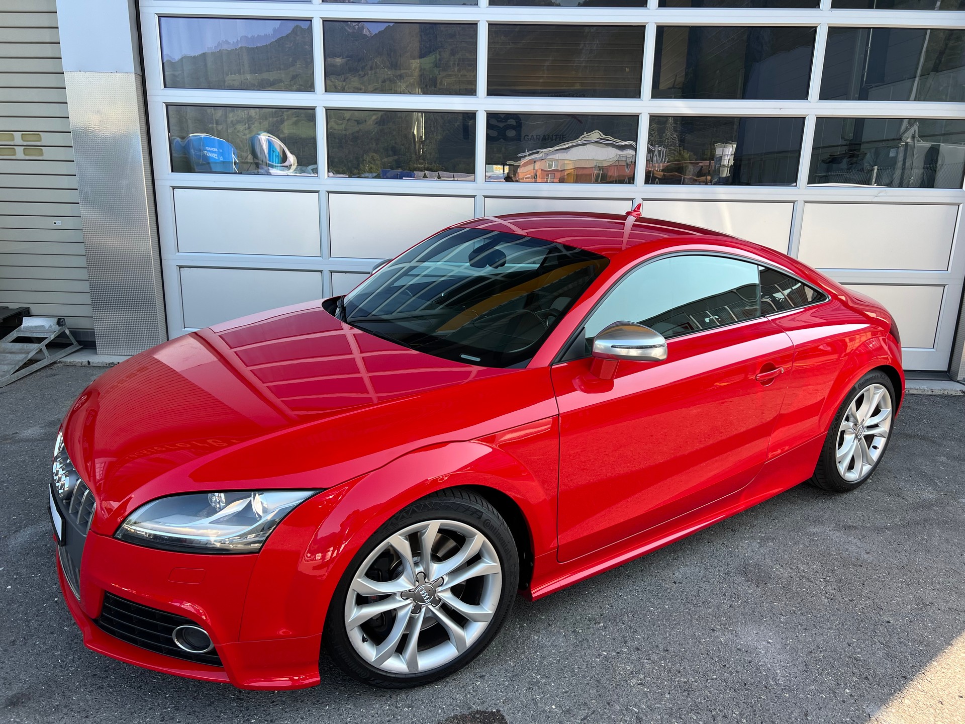 AUDI TTS Coupé 2.0 TFSI S- Line 4x4 S-tronic *** Navi * Leder * 8 fachbereift * mit frisch ab MFK ***-showroom-element-1