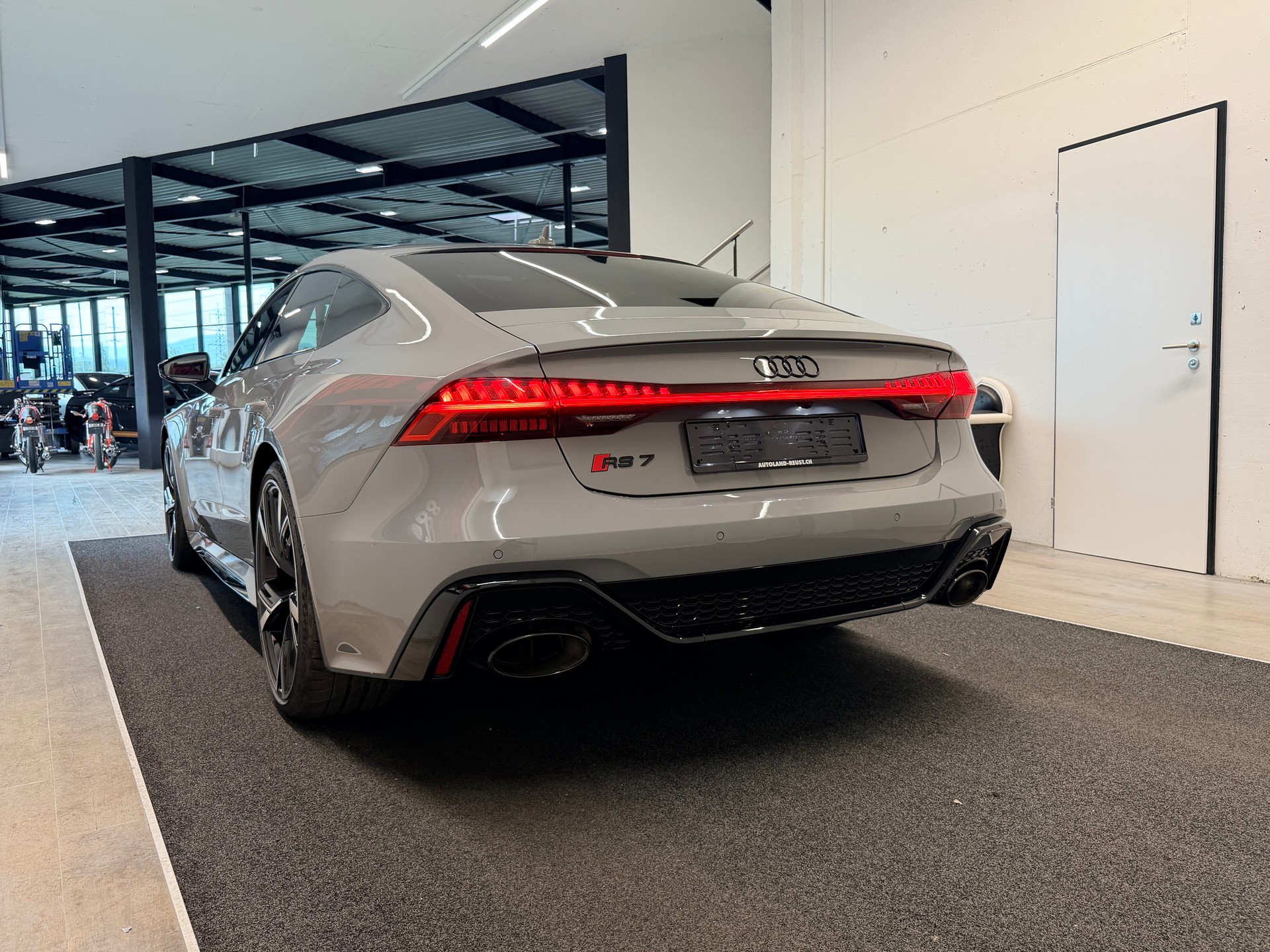 AUDI RS7 Sportback MHEV Performance-image-7