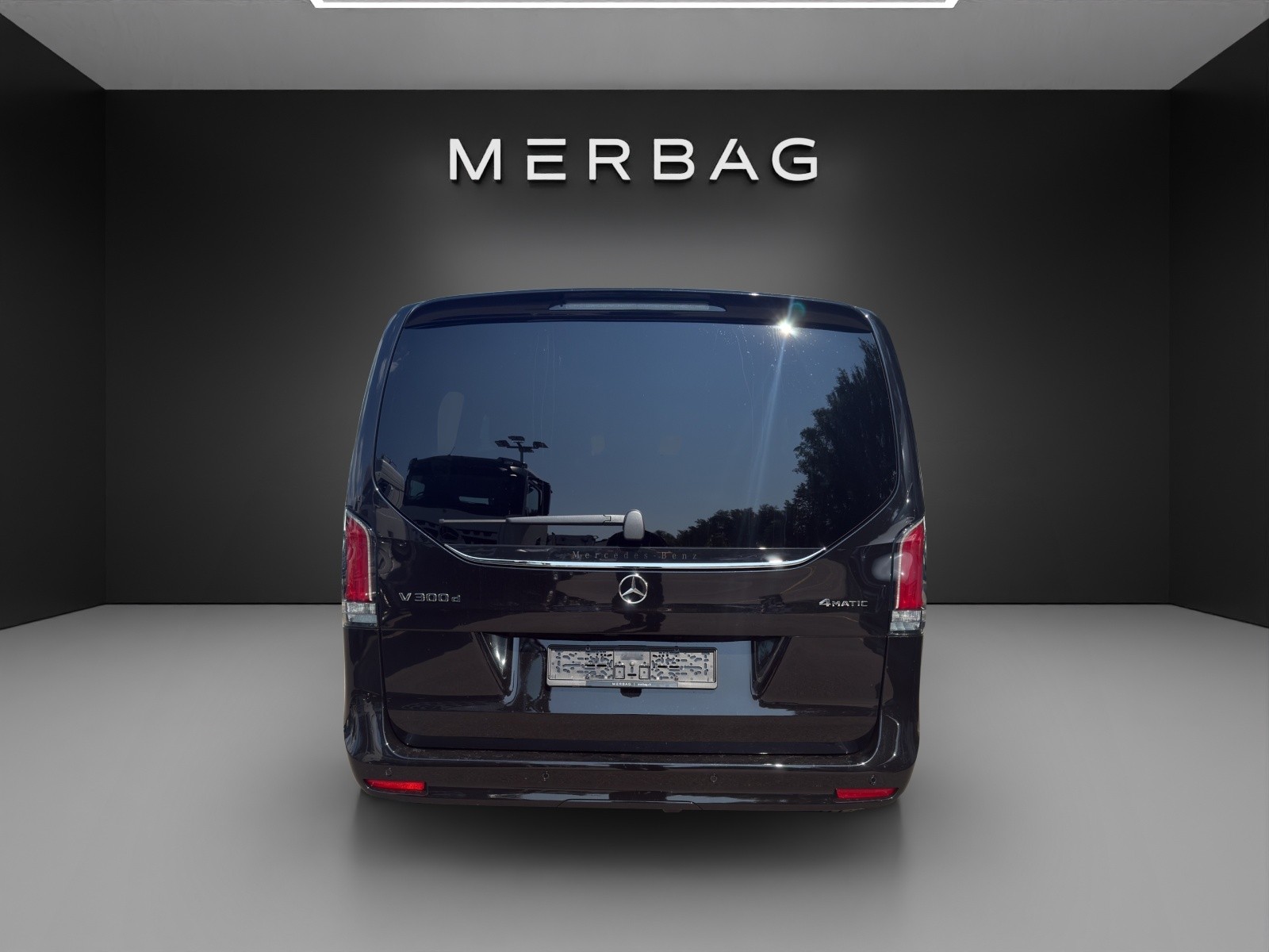 MERCEDES-BENZ V 300 d extralang 4Matic Avantgarde 9G-Tronic-image-2
