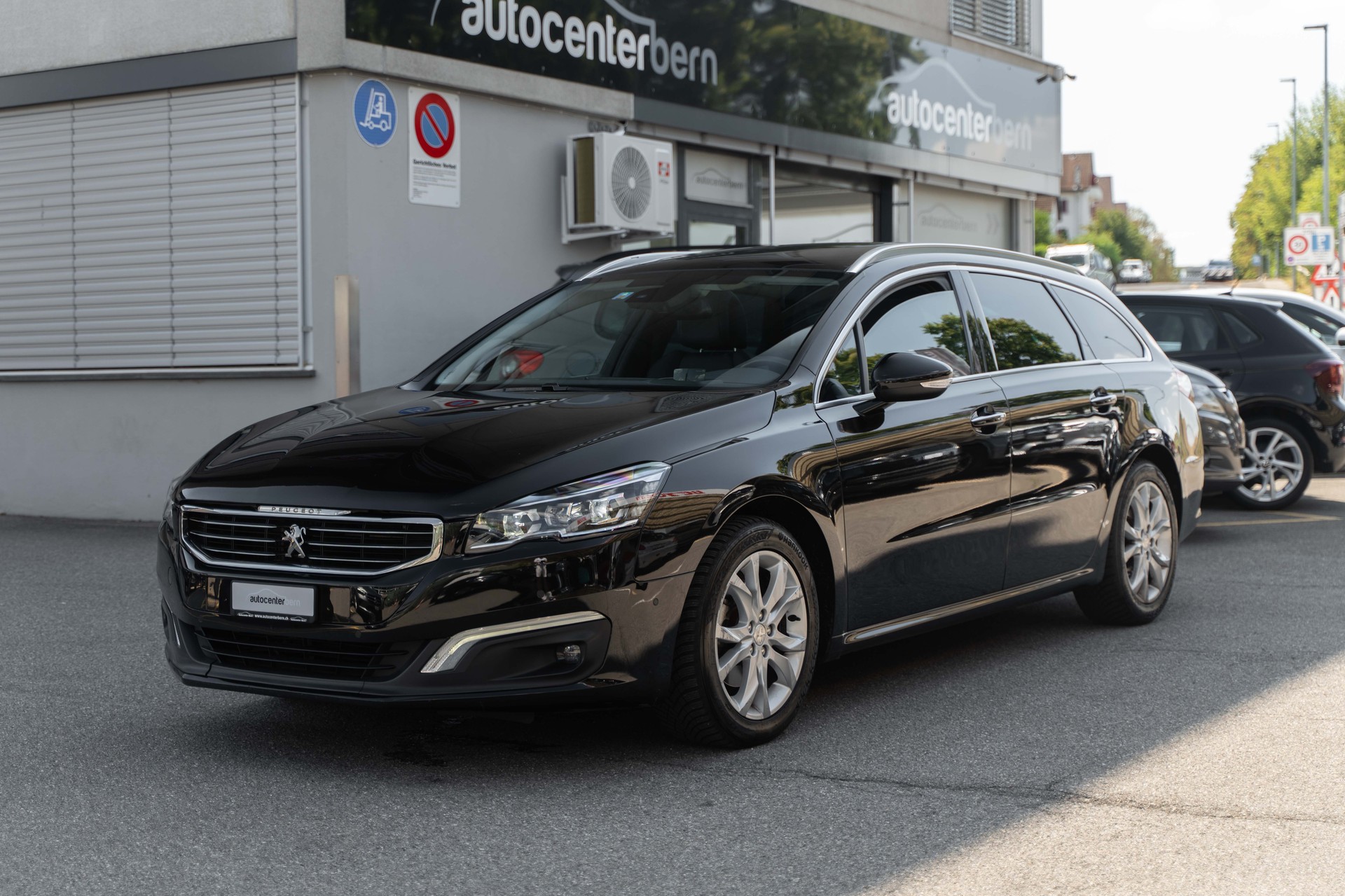 PEUGEOT 508 SW 1.6 THP Allure Automatic-image-2