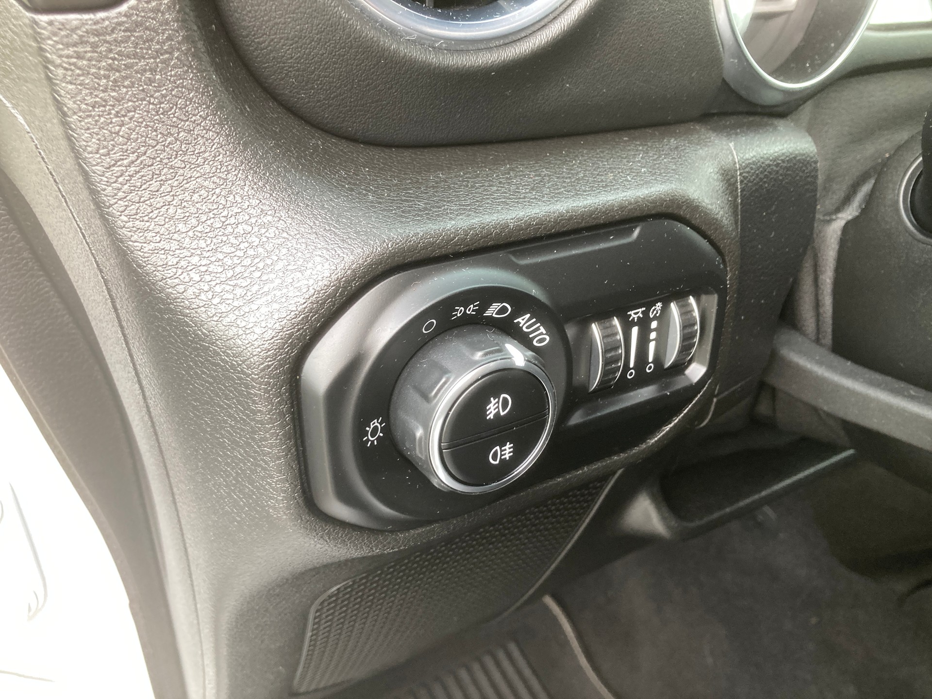 JEEP Wrangler 2.0 80TH Anniversary Automatic-image-15