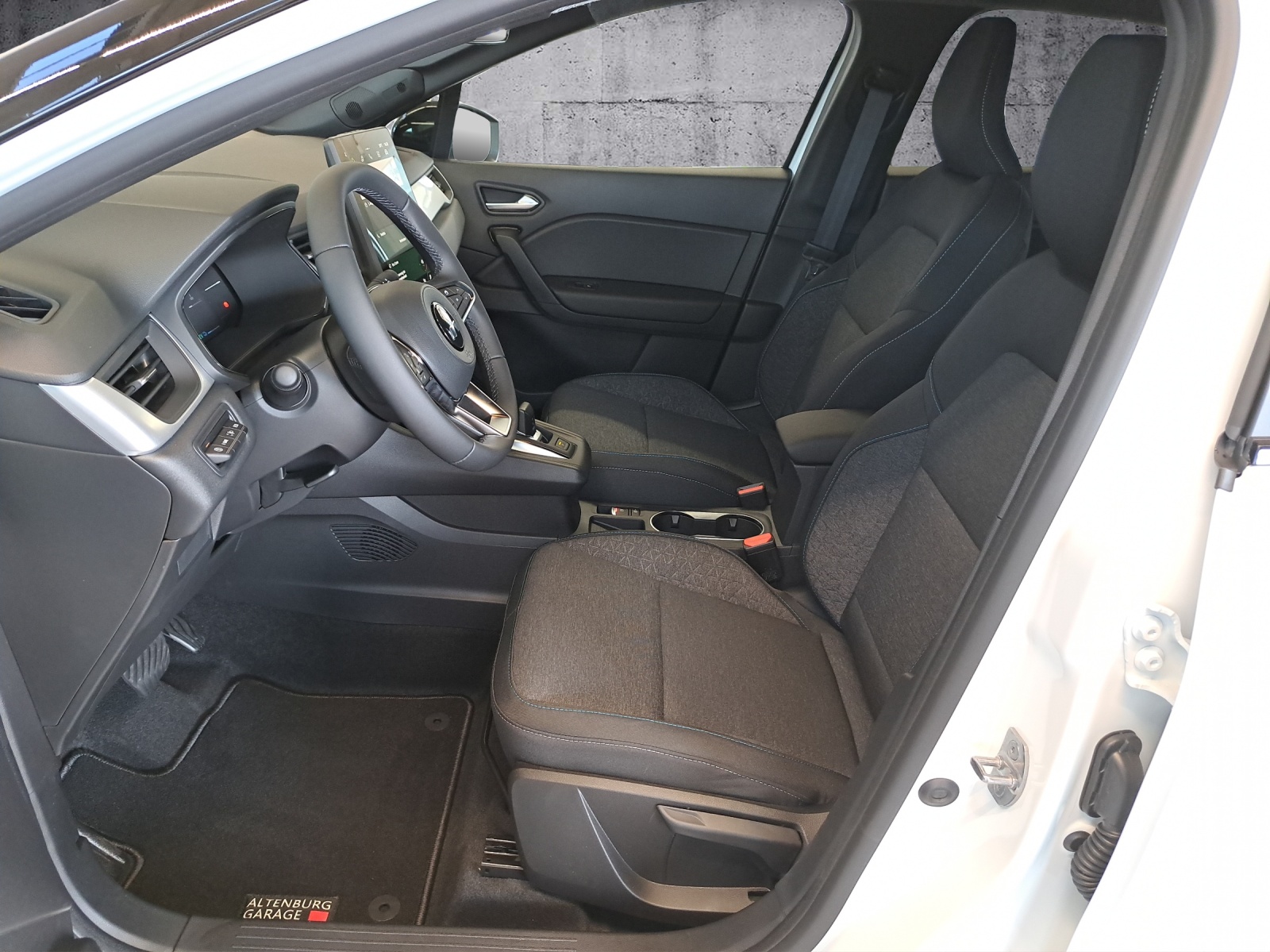 MITSUBISHI ASX 1.8 HEV Sport-image-9