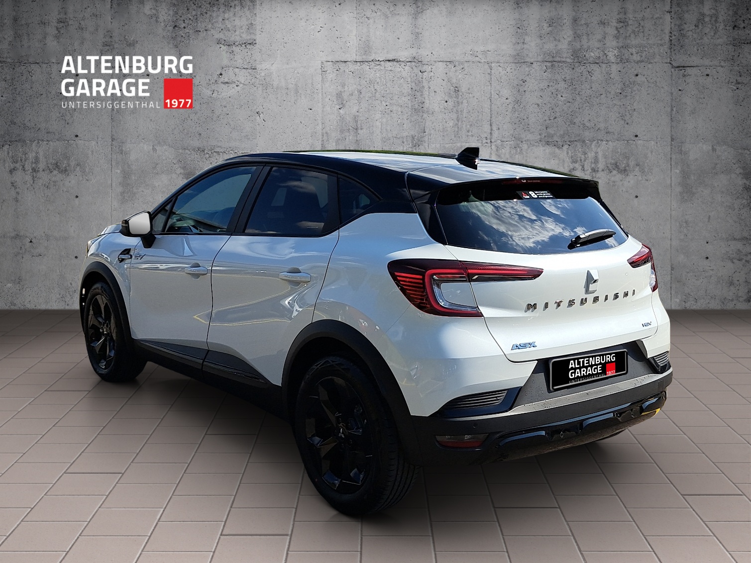 MITSUBISHI ASX 1.8 HEV Sport-showroom-element-2