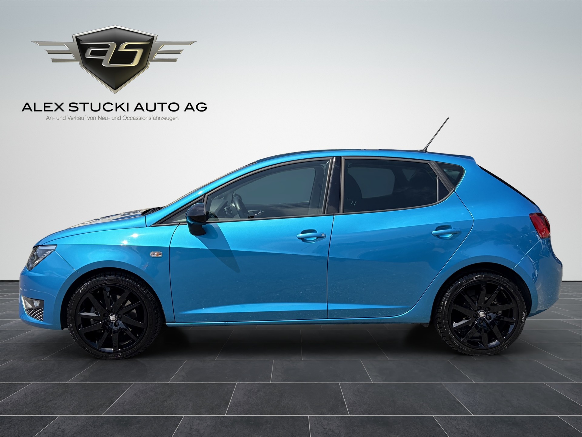 SEAT Ibiza 1.4 EcoTSI FR Line-showroom-element-3
