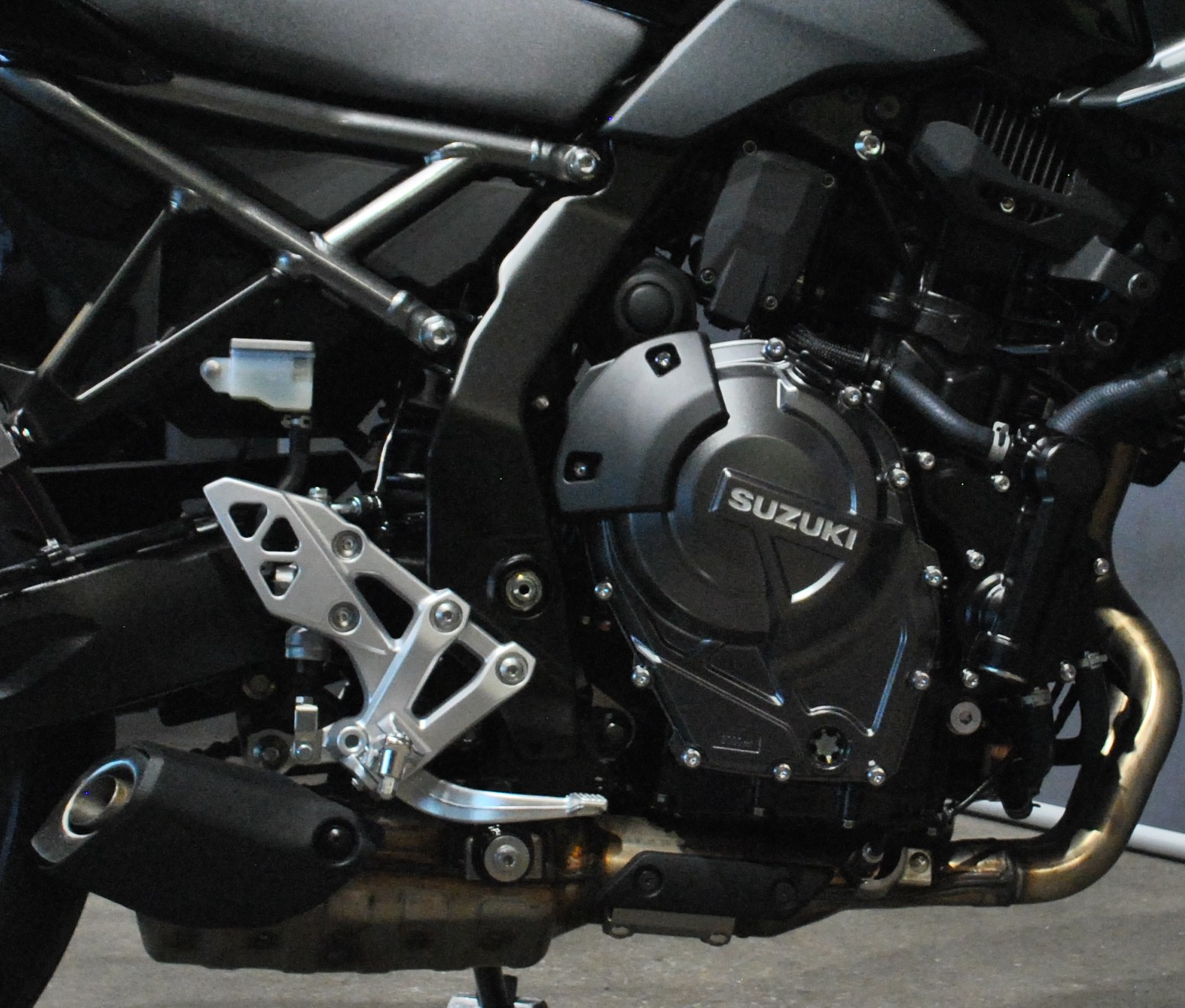 SUZUKI GSX 8 S (35kW)-image-8