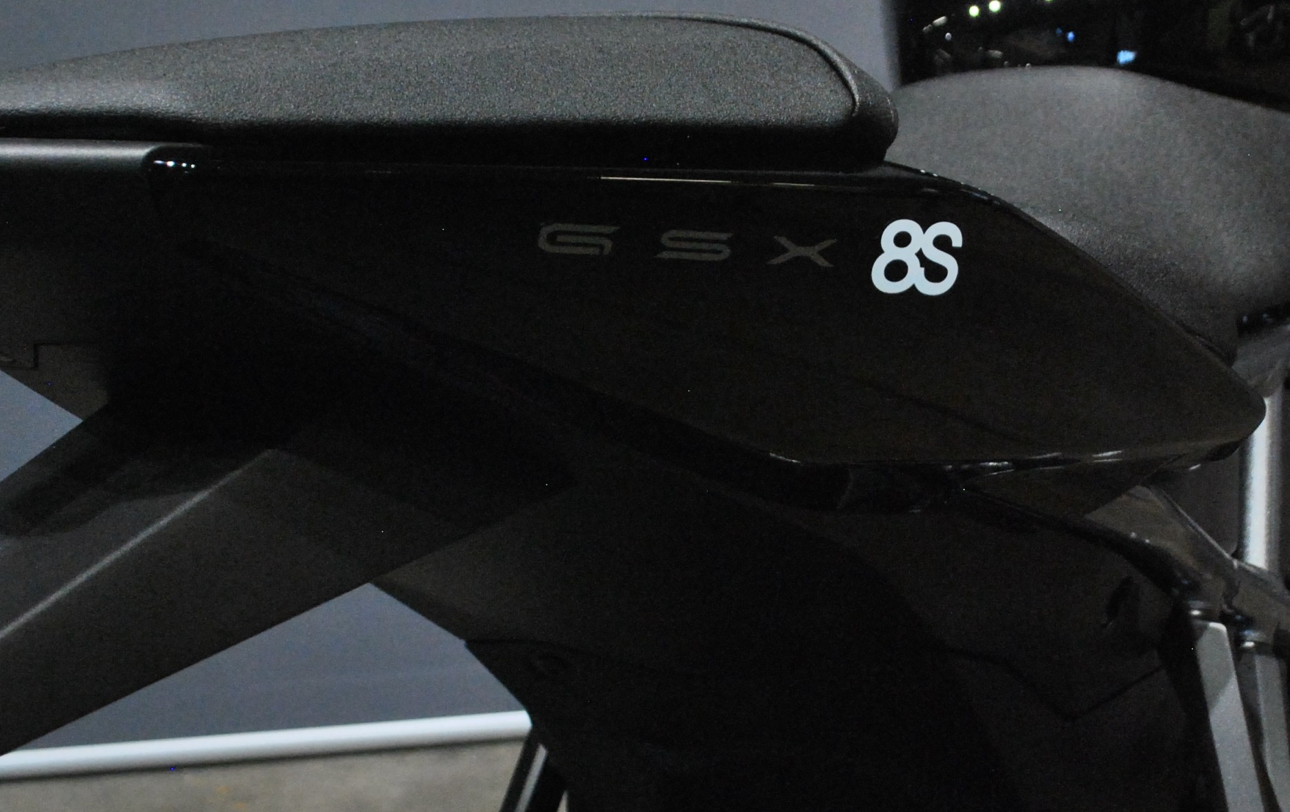 SUZUKI GSX 8 S (35kW)-image-6
