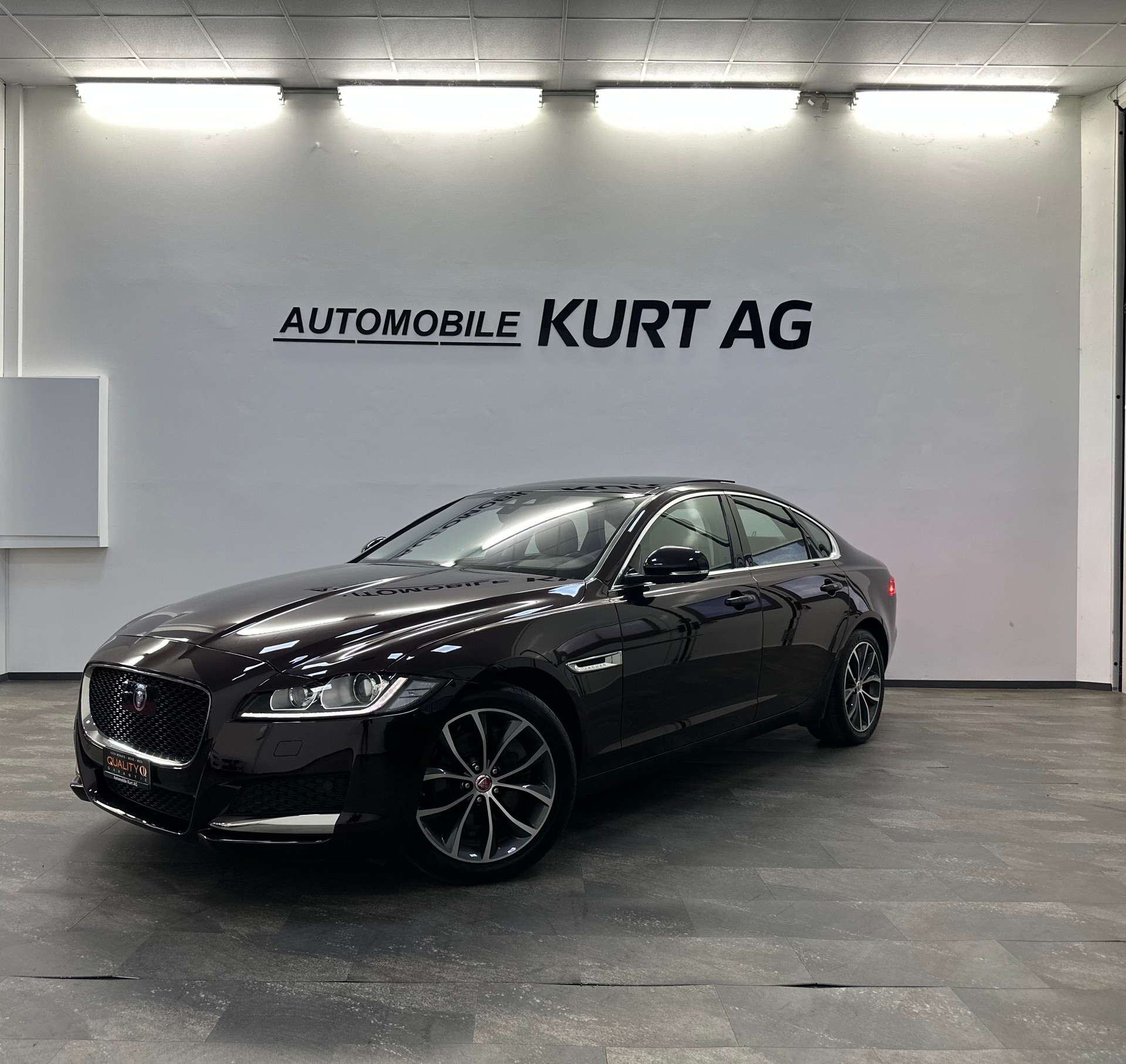 JAGUAR XF 25d Prestige AWD Automatic