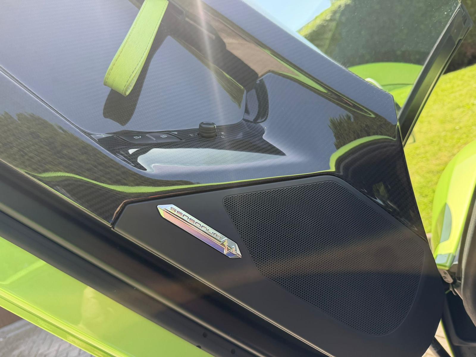 LAMBORGHINI Aventador LP750-4 Superveloce Coupé E-Gear-image-6