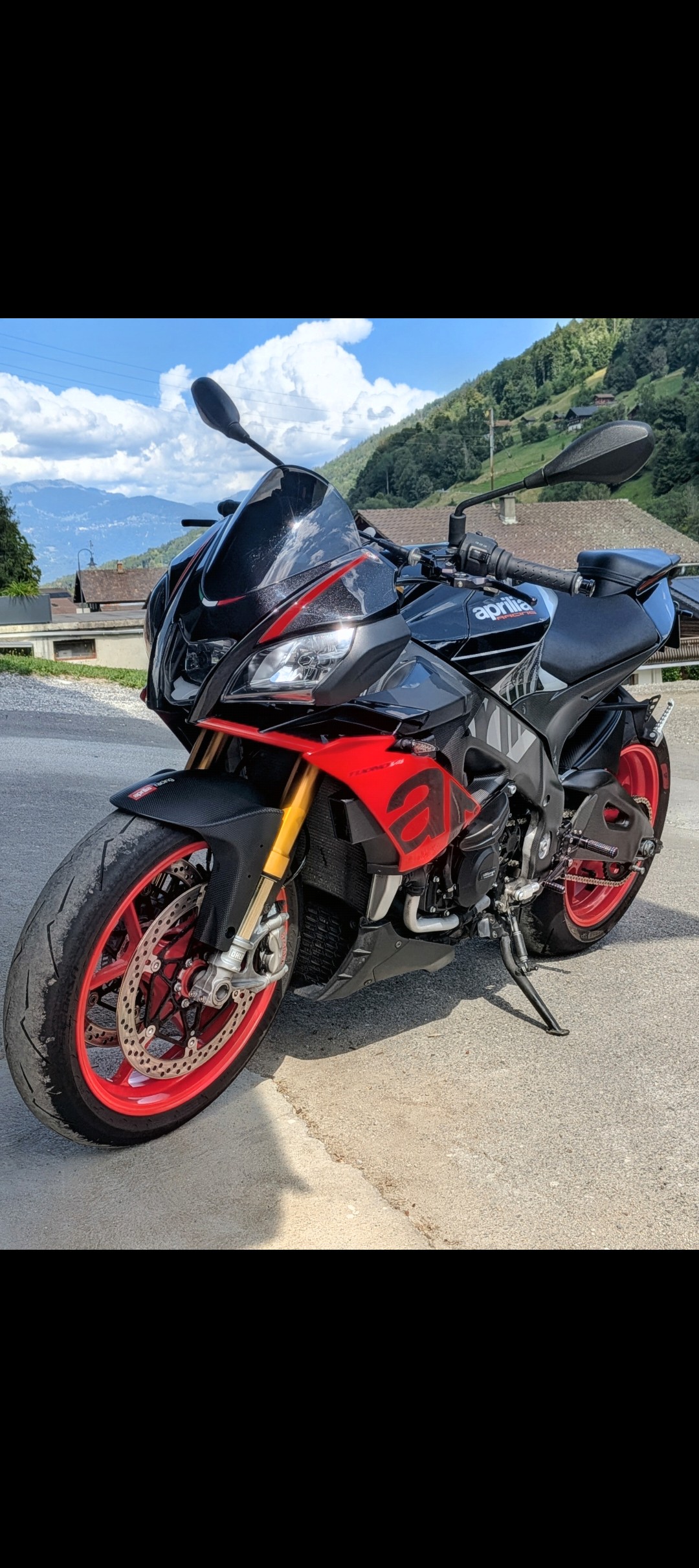 APRILIA Tuono V4 1100 Factory Semi Active Suspension-image-0