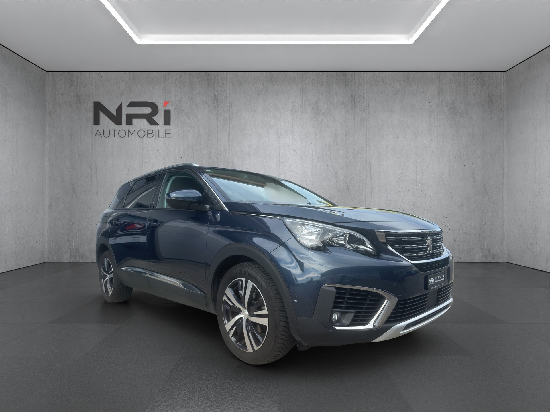 PEUGEOT 5008 1.5 BlueHDi Allure-showroom-element-2