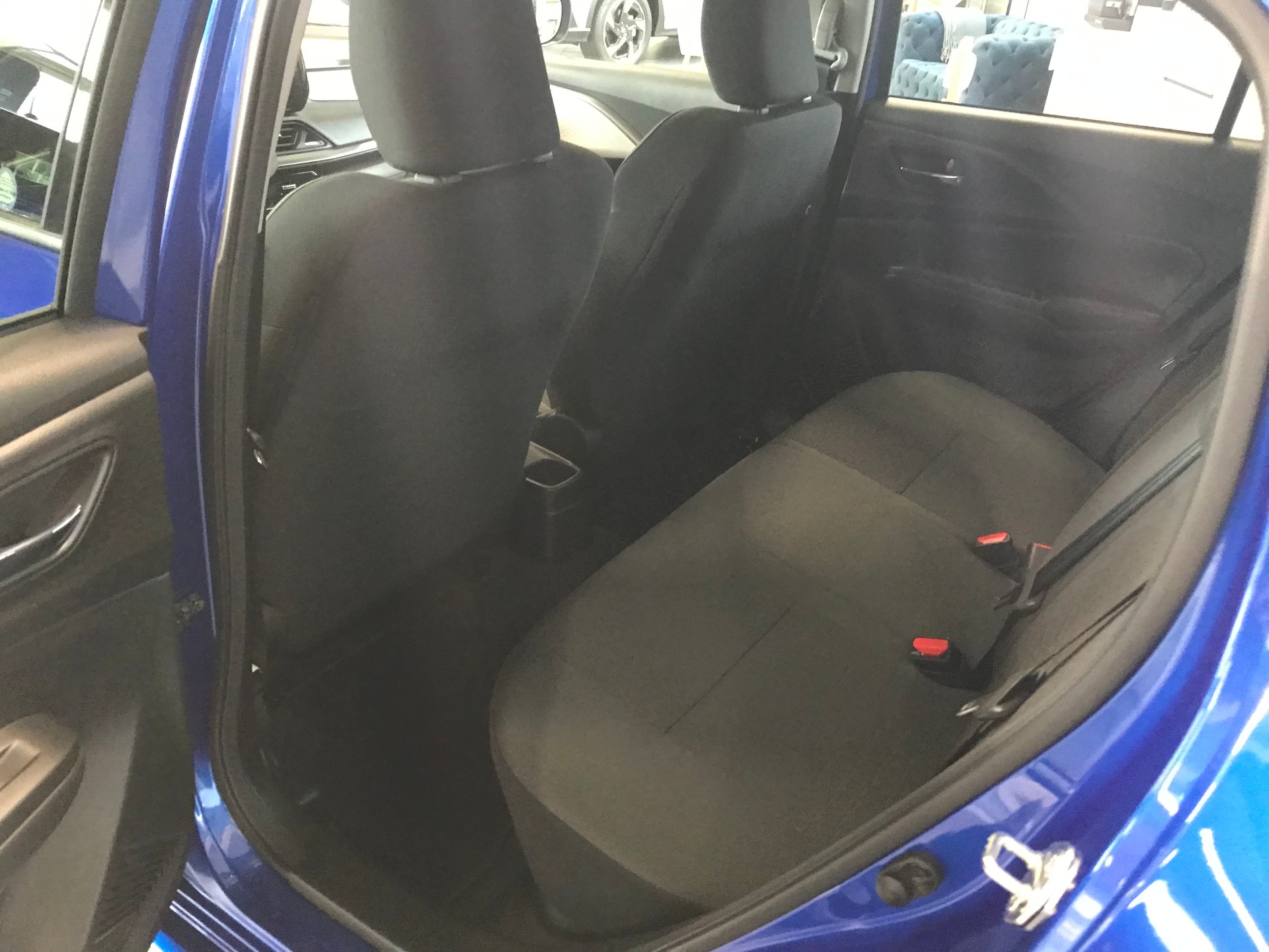SUZUKI 1.2 Compact Top Hybrid-image-4
