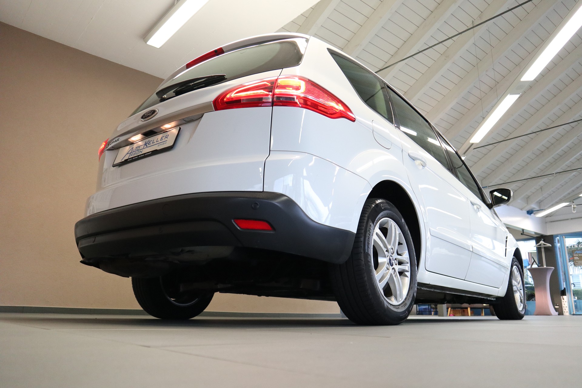 FORD S-Max 1.6 EcoB SCTi Knie Ed. S/S-image-4