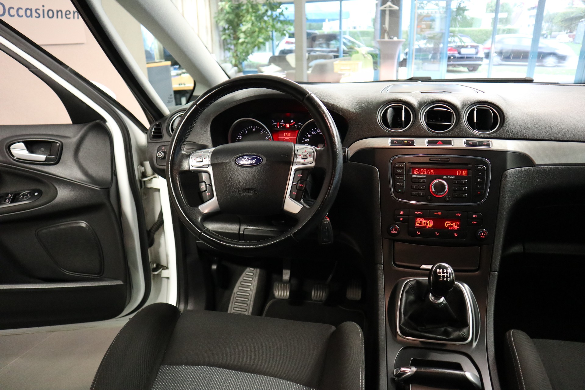 FORD S-Max 1.6 EcoB SCTi Knie Ed. S/S-image-11