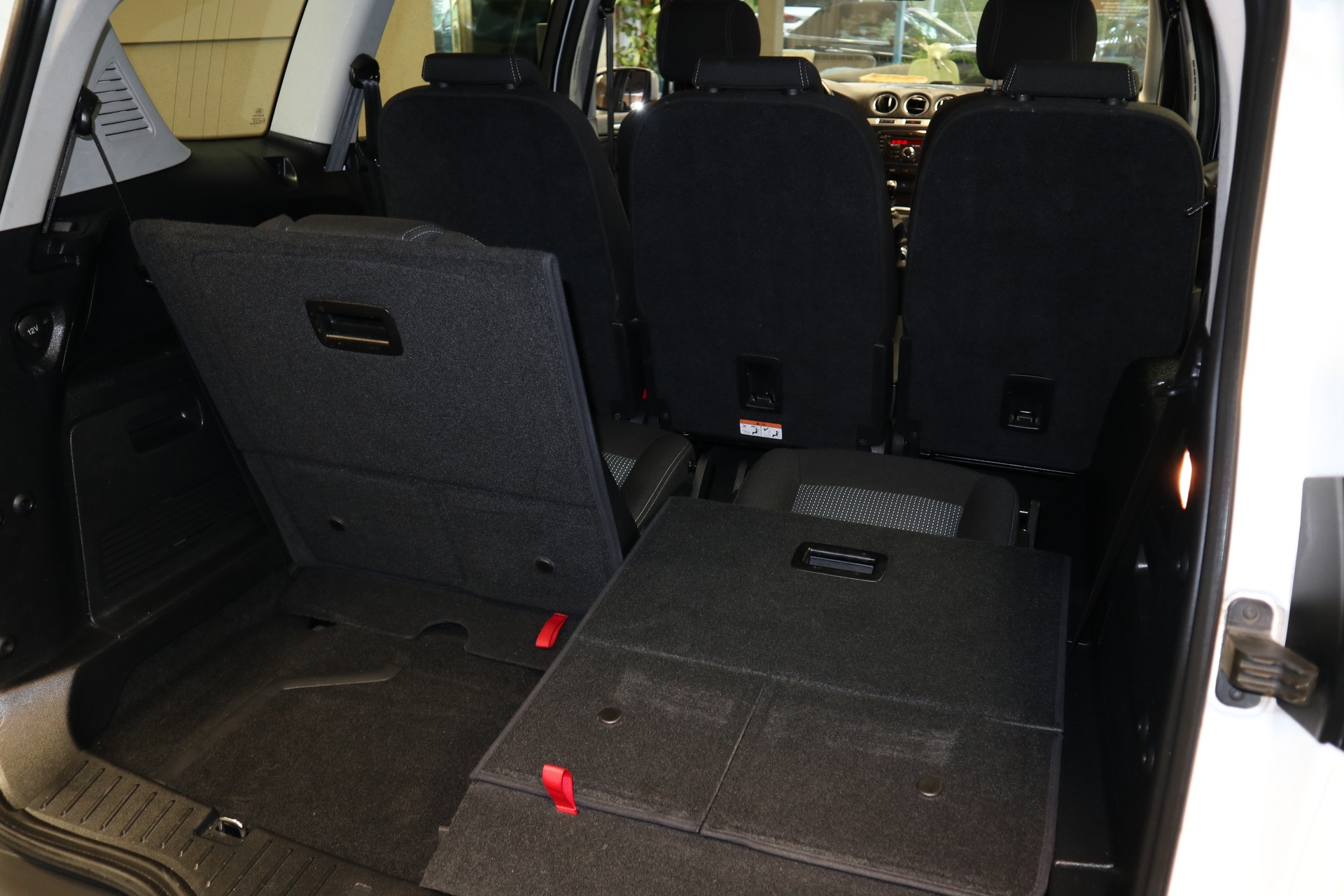 FORD S-Max 1.6 EcoB SCTi Knie Ed. S/S-image-8