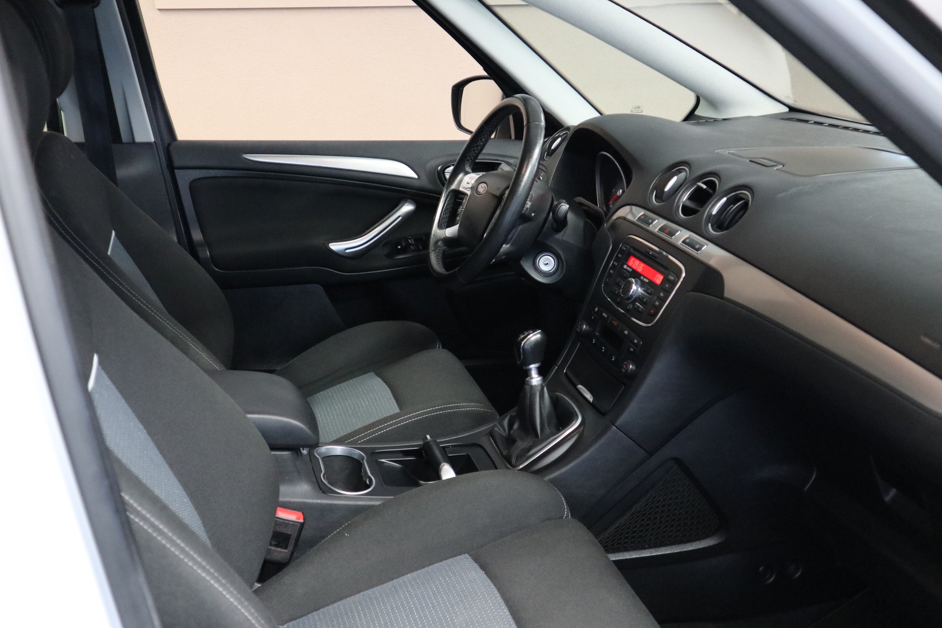 FORD S-Max 1.6 EcoB SCTi Knie Ed. S/S-image-6