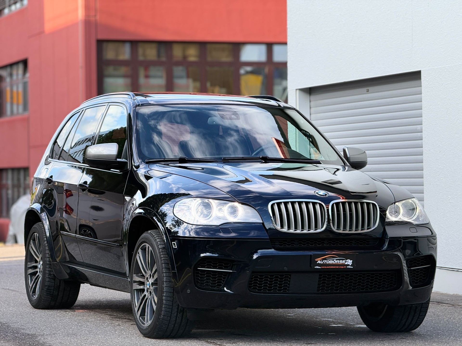 BMW X5 M50d xDrive * 7 Plätzer * UNIKAT *-showroom-element-1
