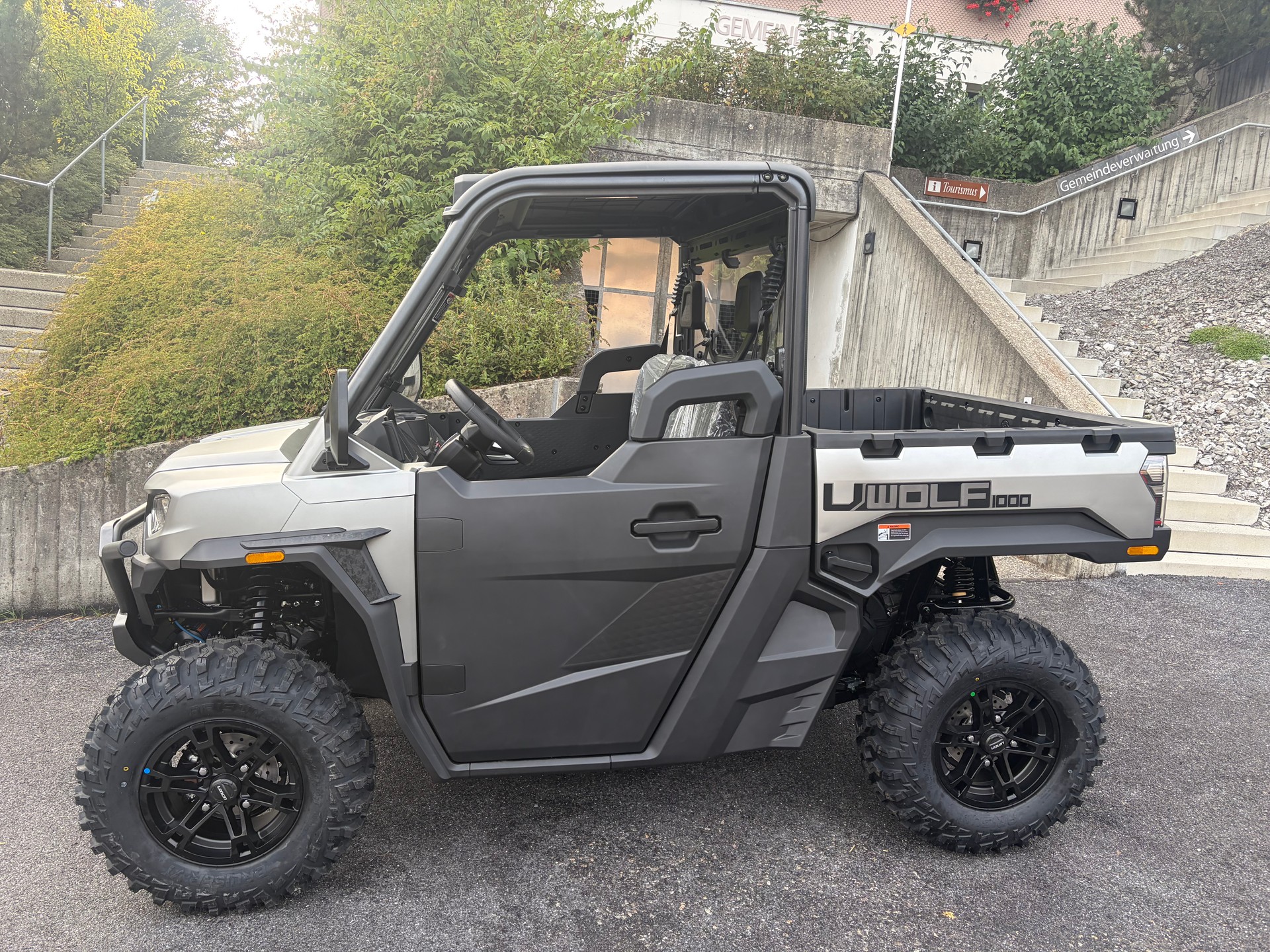 LONCIN UWollf-image-1