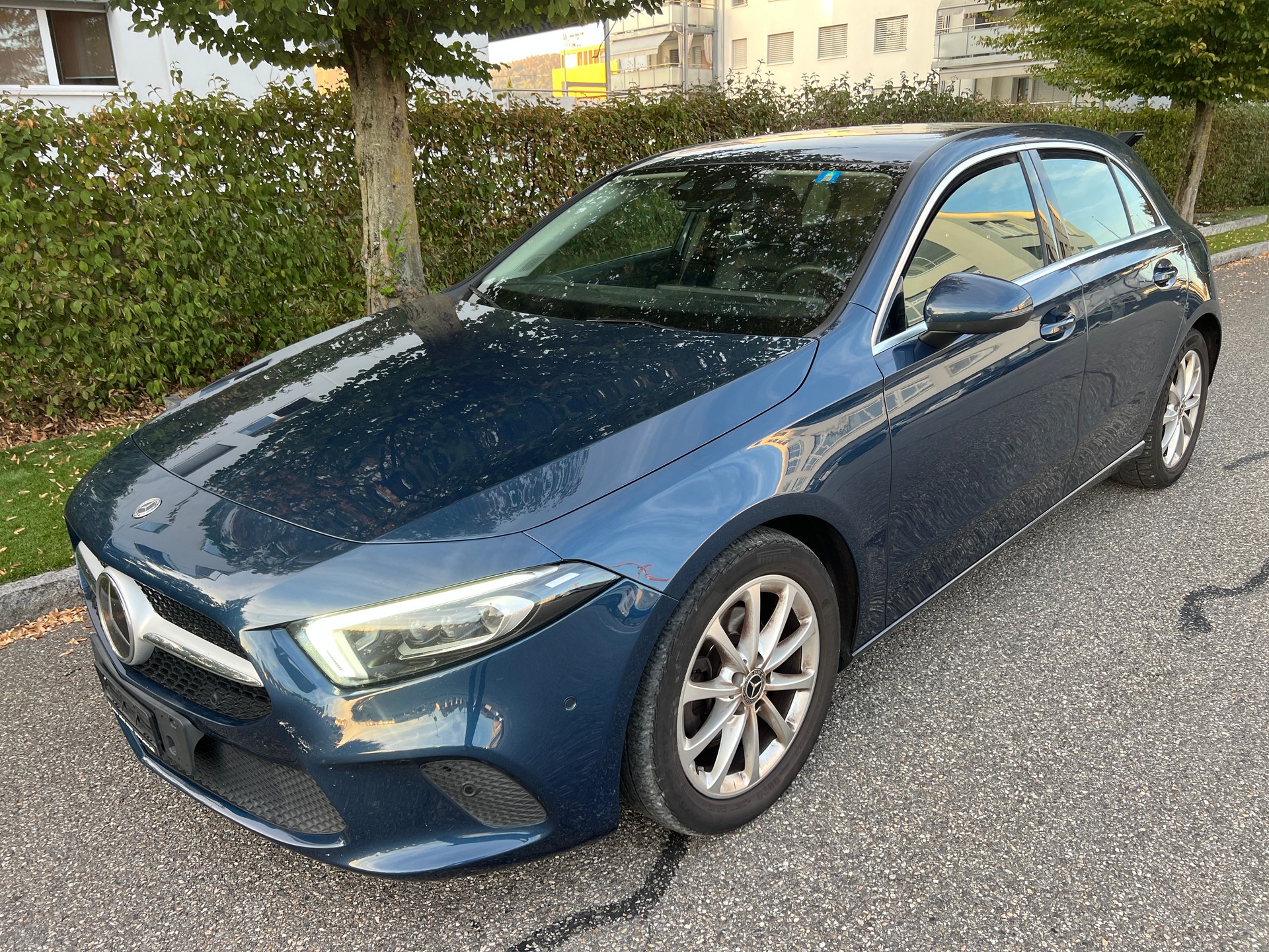 MERCEDES-BENZ A 200 7G-DCT