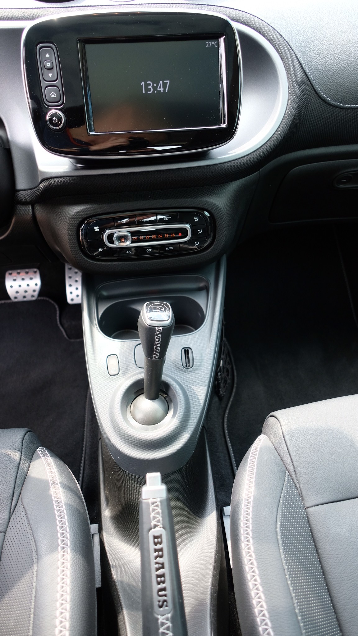 SMART 0.9 Brabus Xclusive twinamic-image-17
