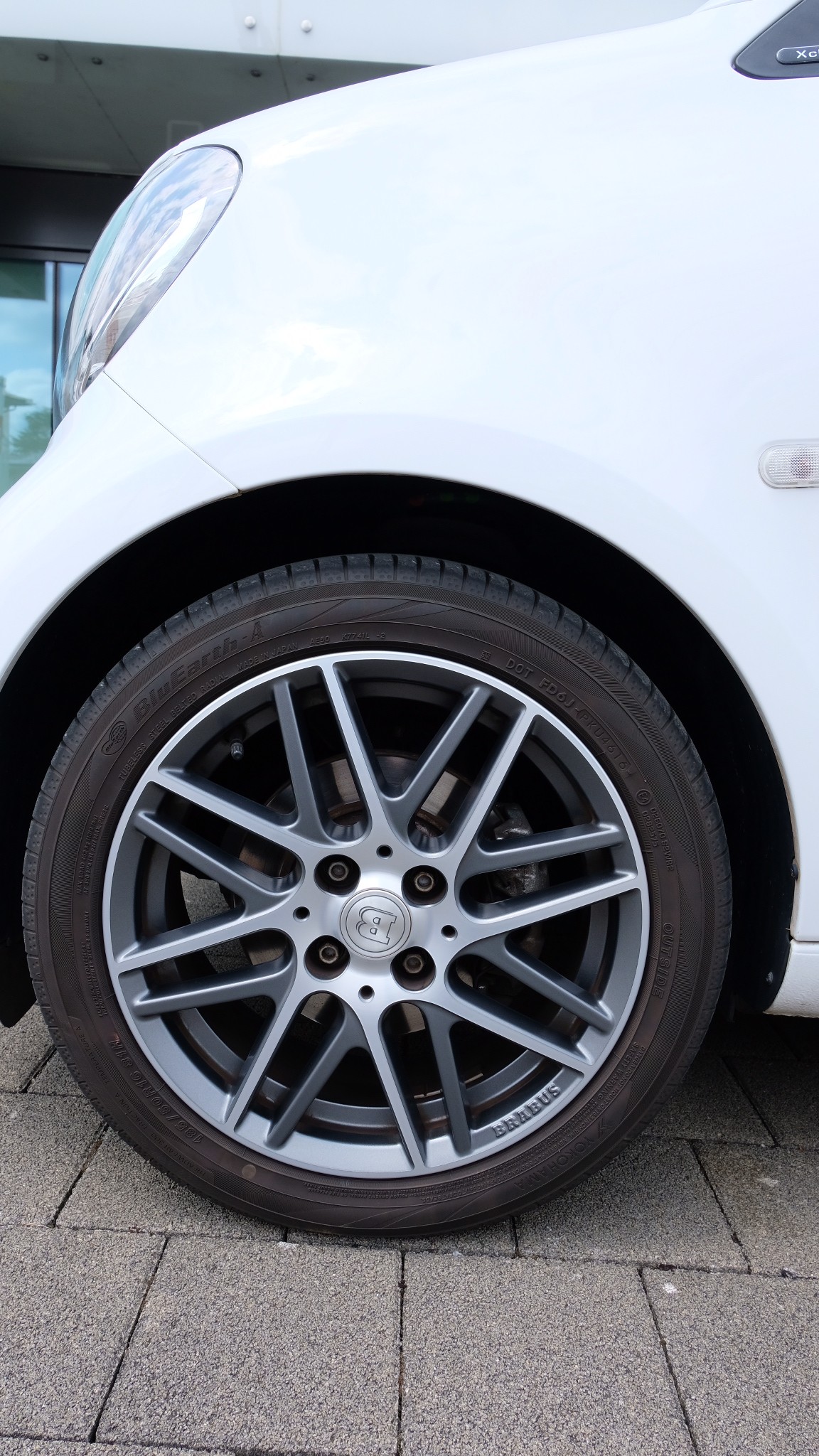 SMART 0.9 Brabus Xclusive twinamic-image-5