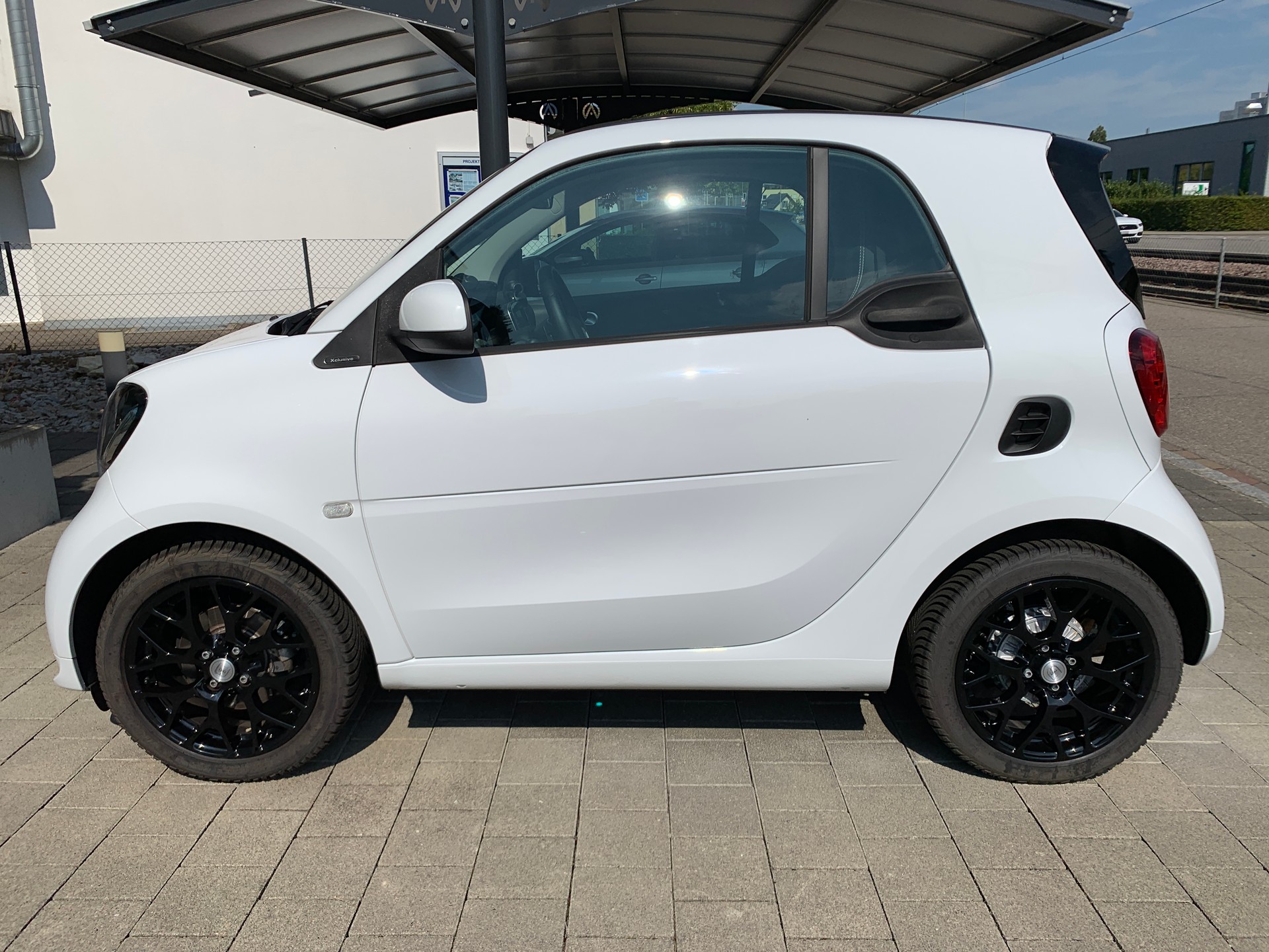 SMART 0.9 Brabus Xclusive twinamic-image-7