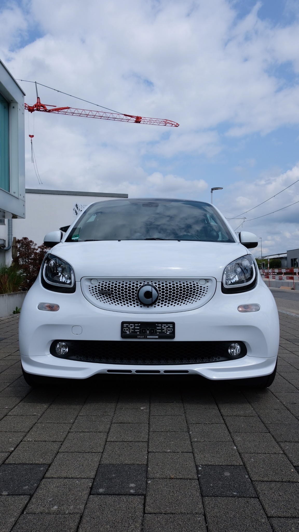 SMART 0.9 Brabus Xclusive twinamic-image-1