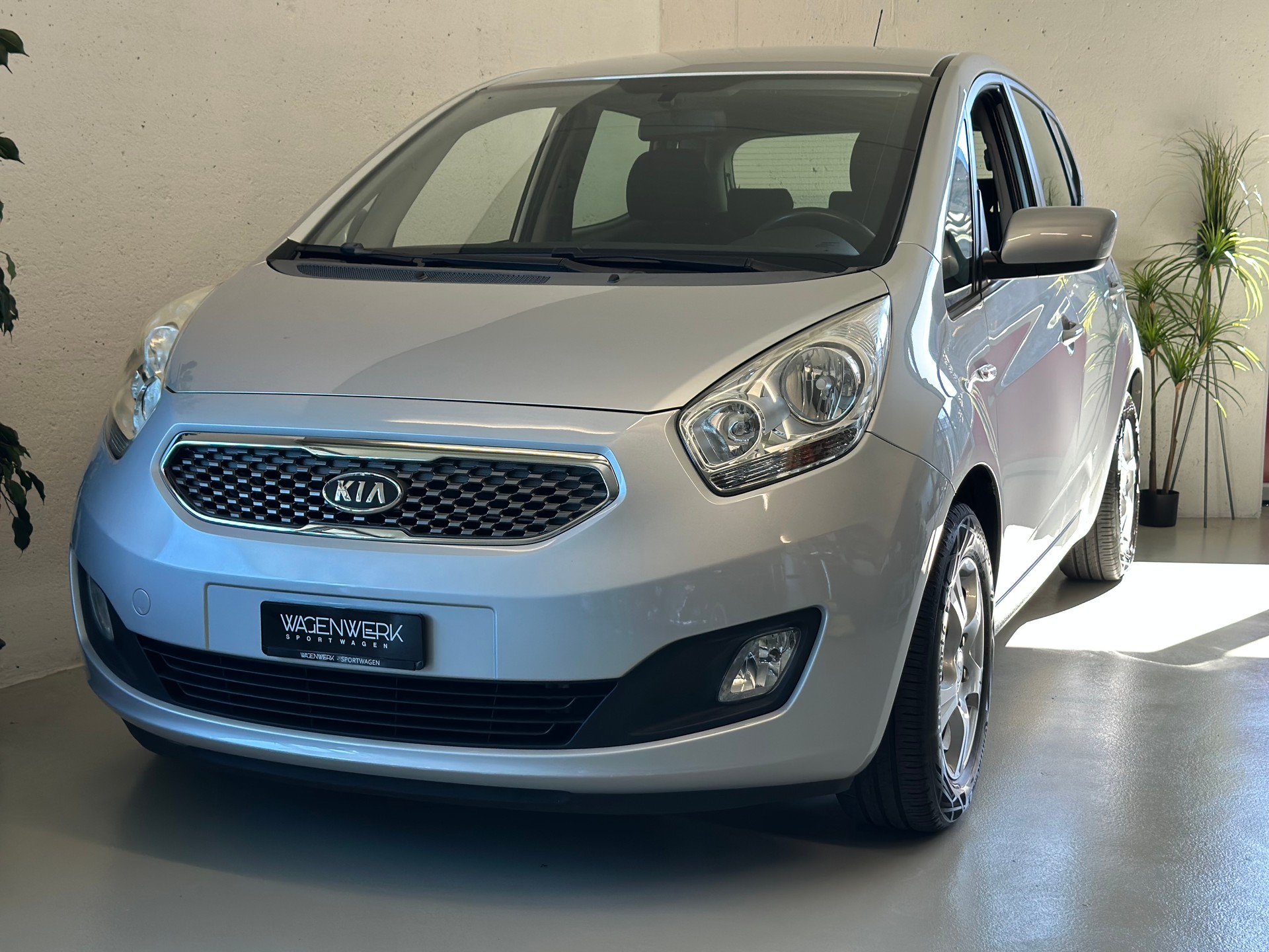 KIA Venga 1.6 CVVT Trend-showroom-element-1