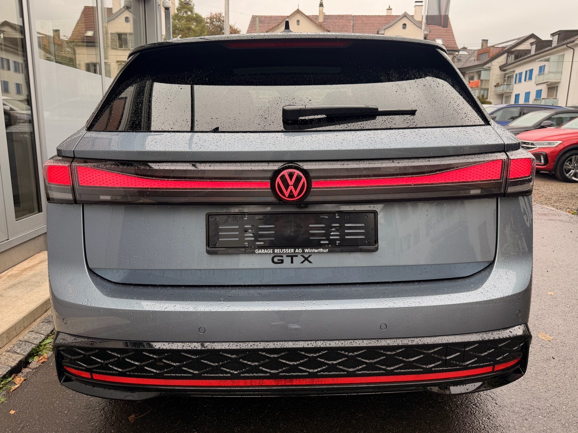 VW ID.7 TOURER GTX 4MOTION *** PANORAMAGLASDACH & ANHÄNGEKUPPLUNG ***-image-4