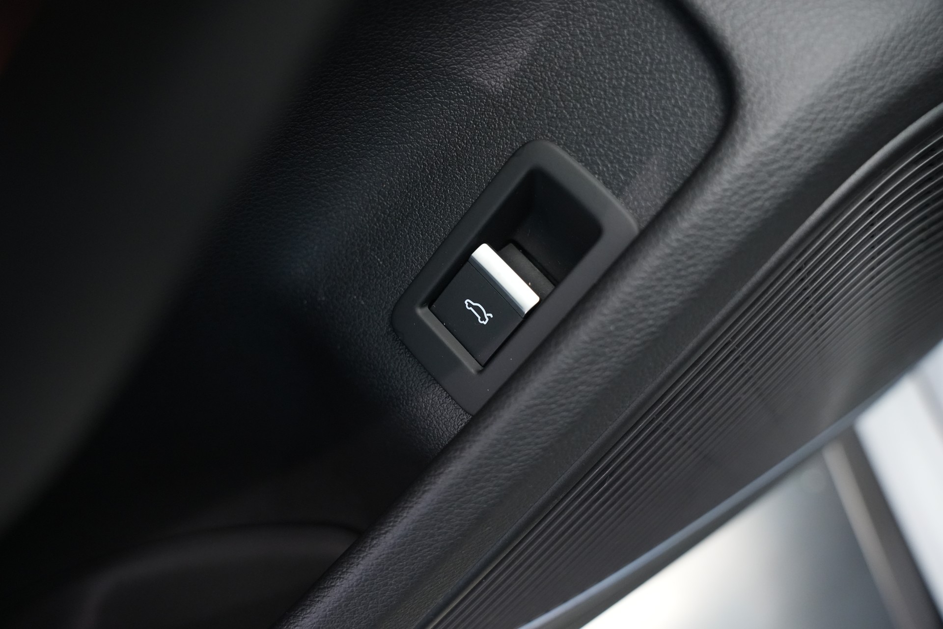 AUDI RS5 Sportback 2.9 TFSI quattro tiptronic *CH-Fahrzeug*-image-21