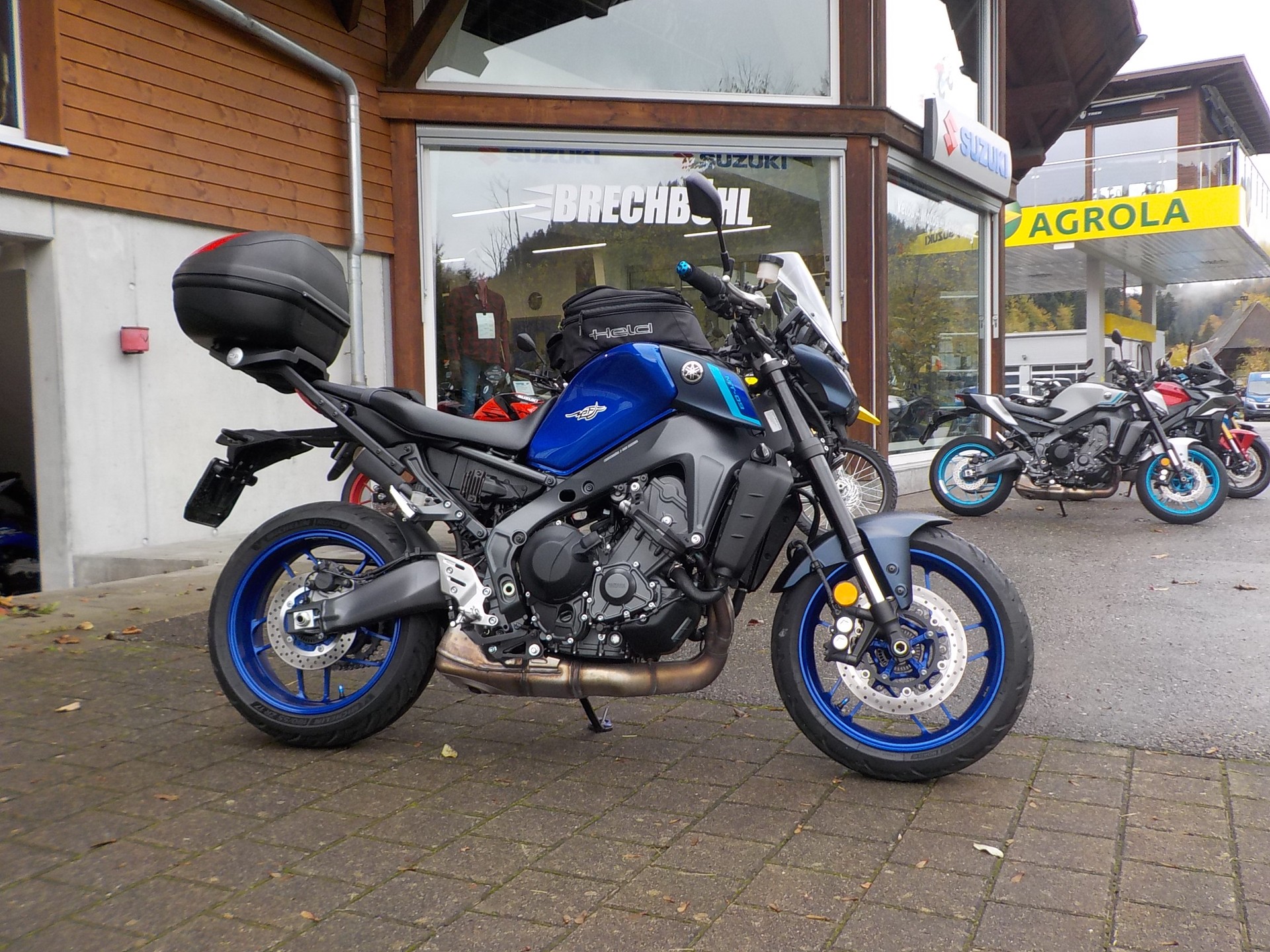 YAMAHA MT-09-image-0