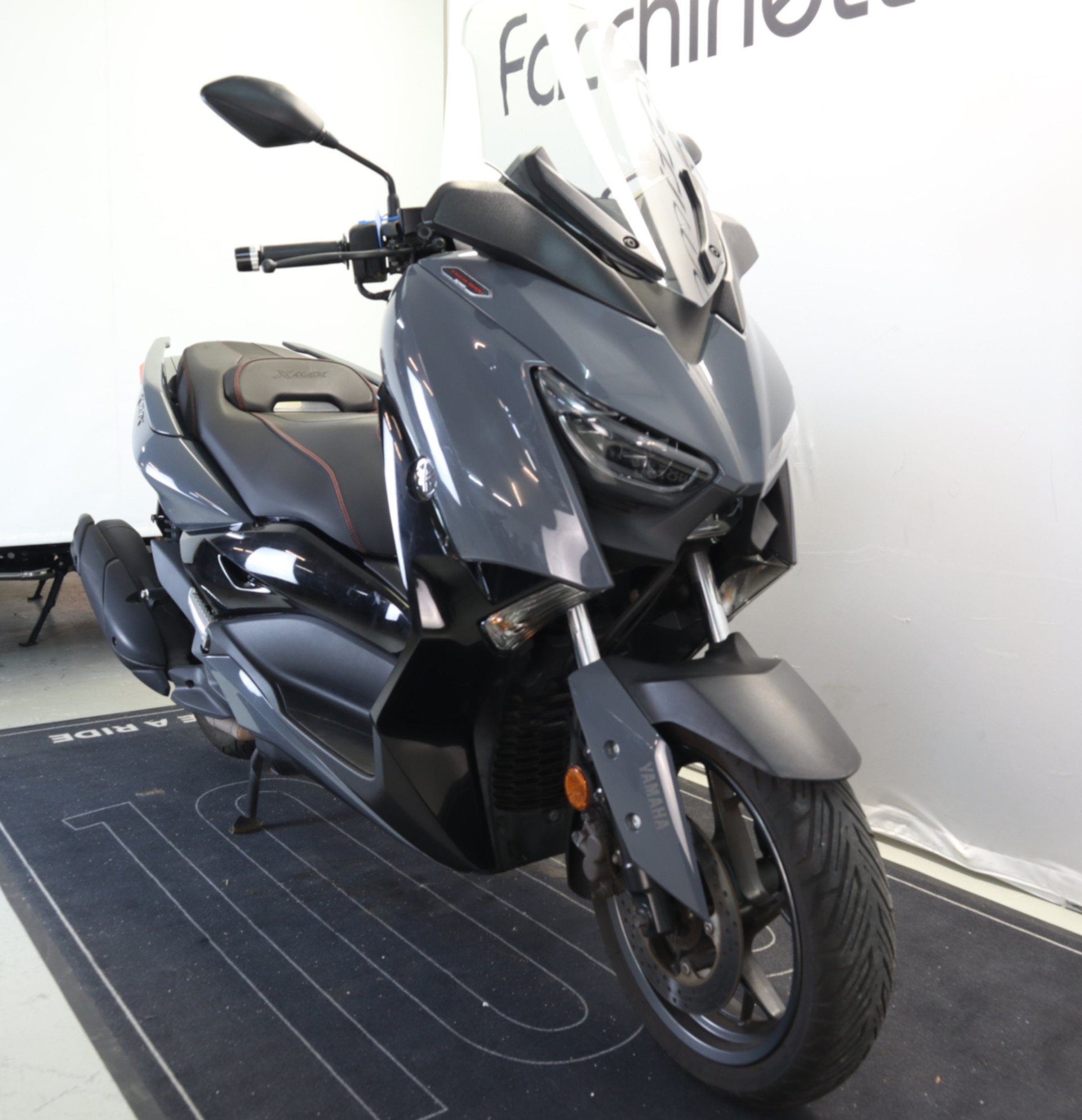 YAMAHA X-Max 125 Tech Max-image-2