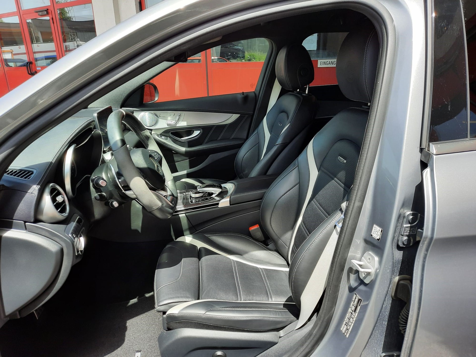MERCEDES-BENZ C 63 S AMG Speedshift-image-5
