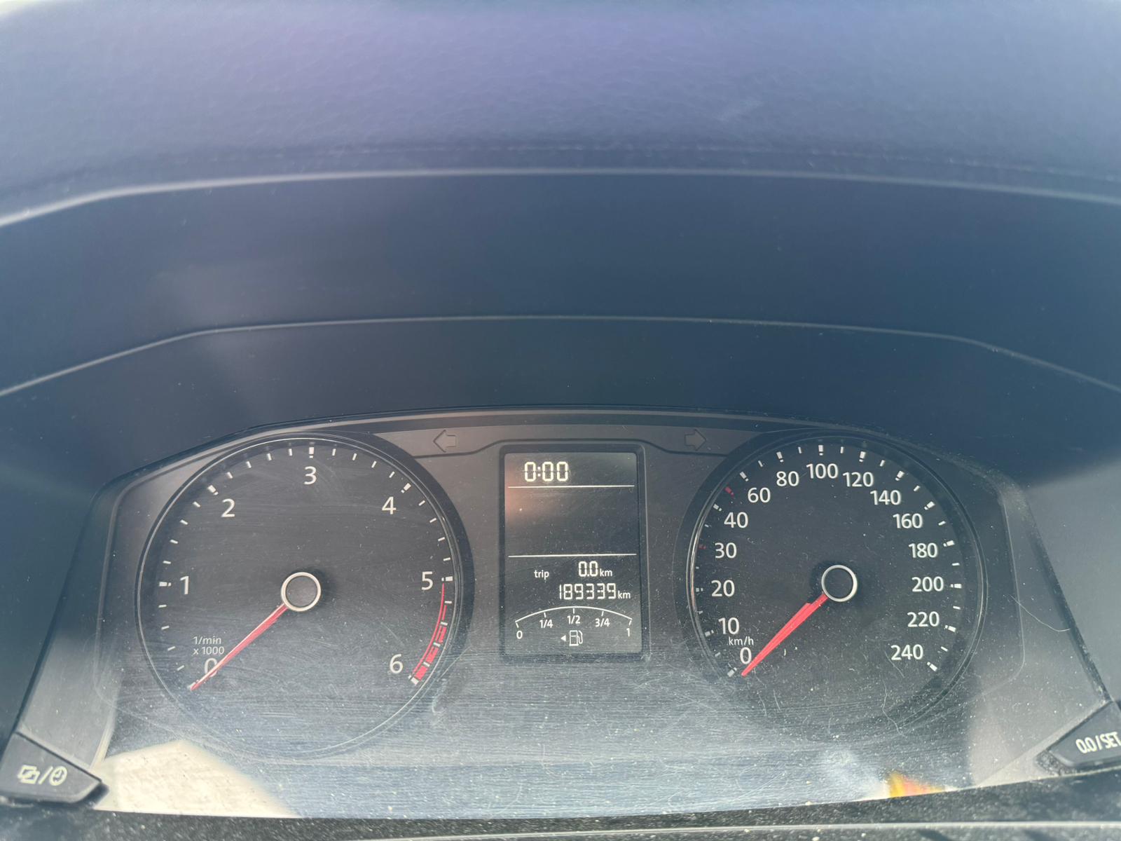 VW T6 2.0 TDI 4Motion-image-2