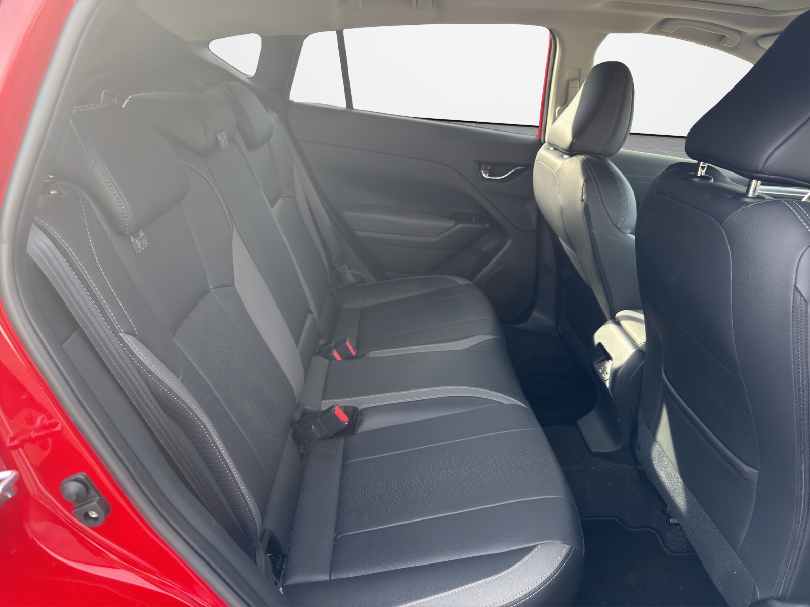SUBARU Impreza 2.0i e-Boxer Luxury-image-13