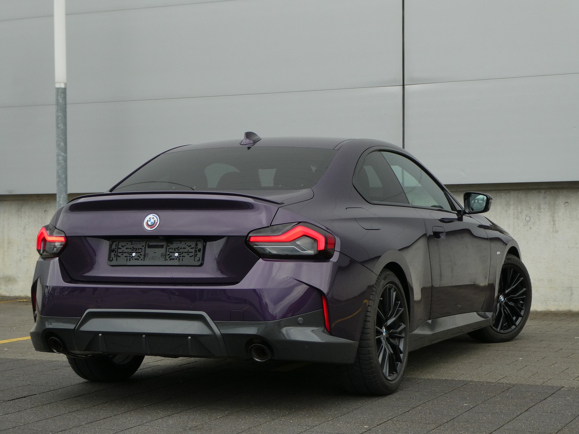 BMW 220i M Sport-image-7