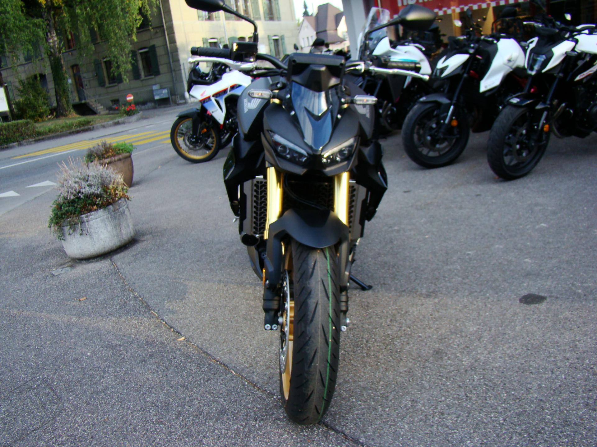 HONDA CB 1000 Hornet SP-image-1