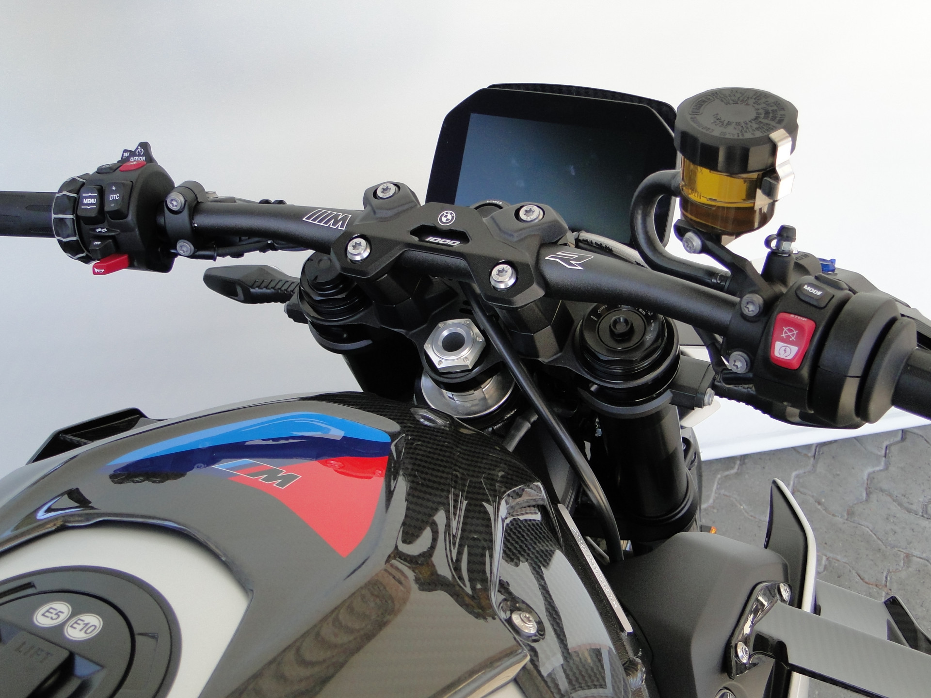 BMW M 1000 R Competition-image-6