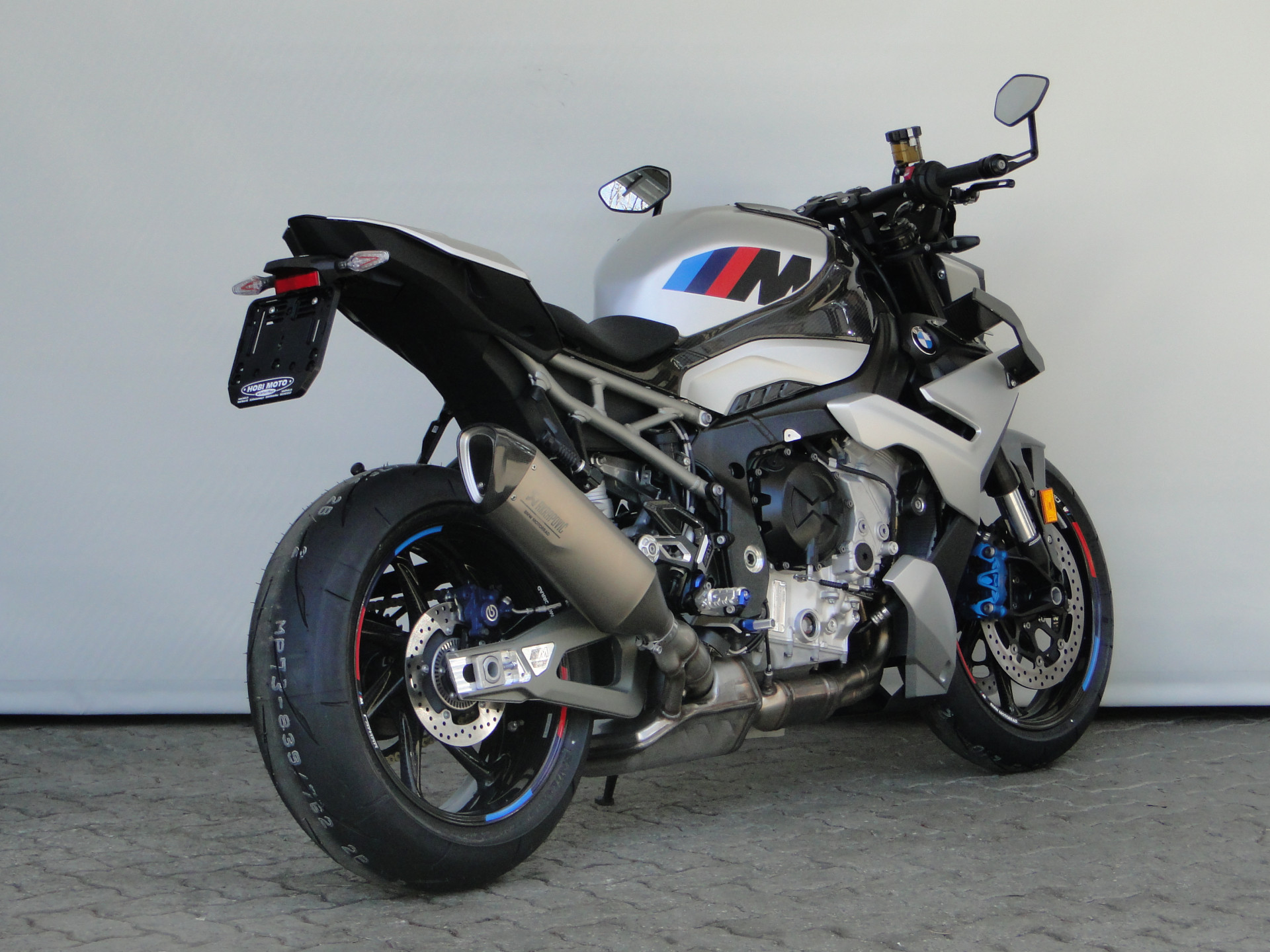 BMW M 1000 R Competition-image-3