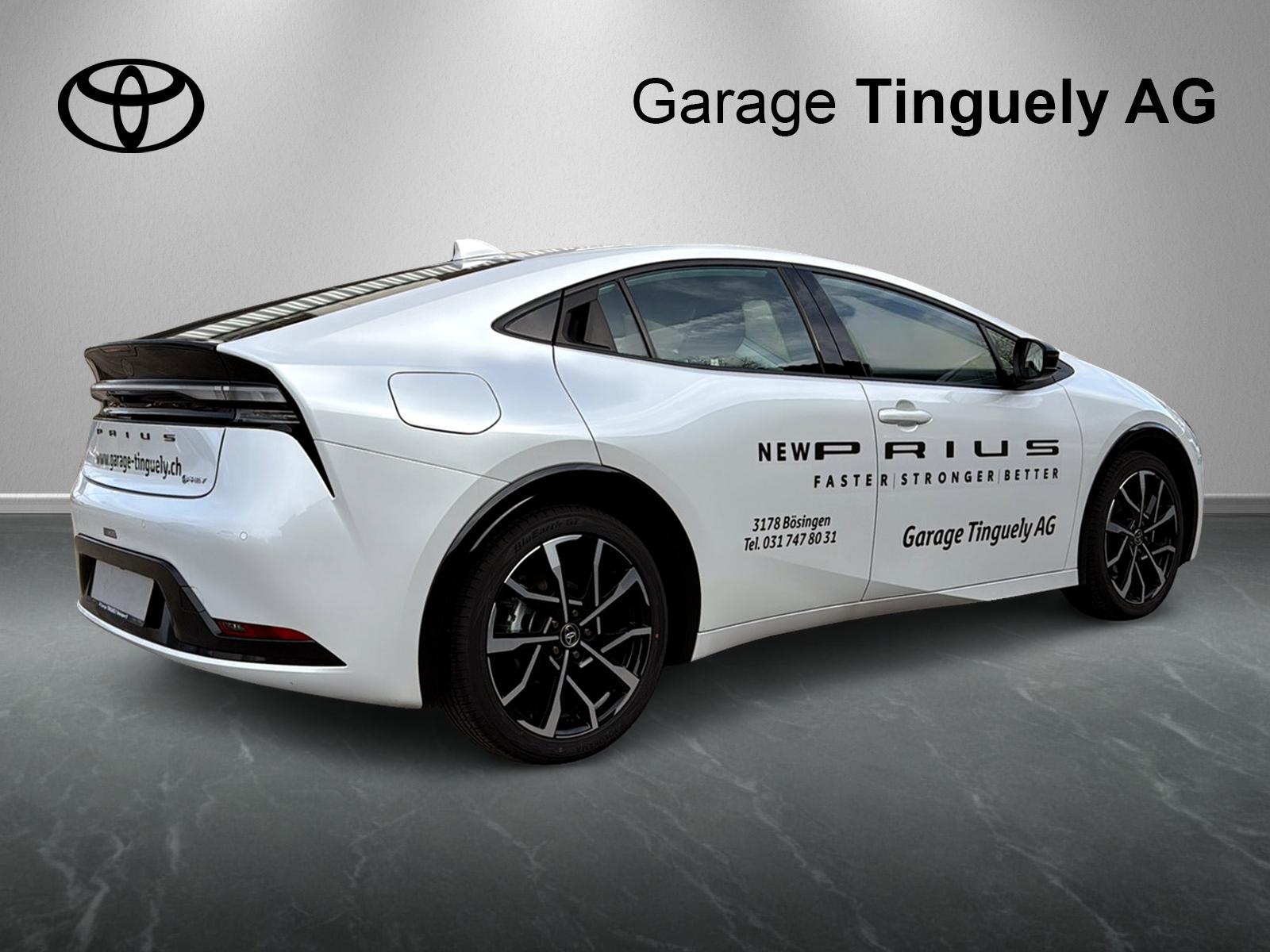 TOYOTA Prius 2.0 Plug-In-Hybrid Style-image-7