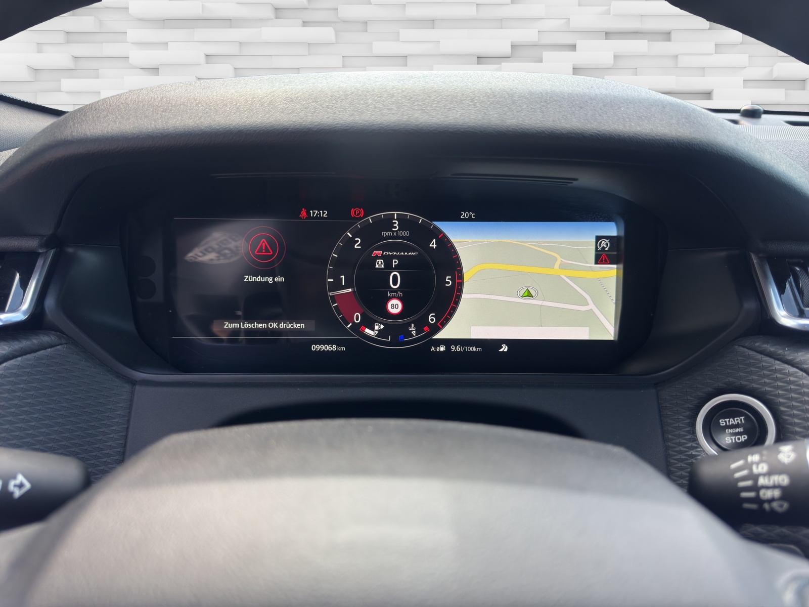 LAND ROVER Range Rover Velar R-Dynamic D 240 SE Automatic-image-10