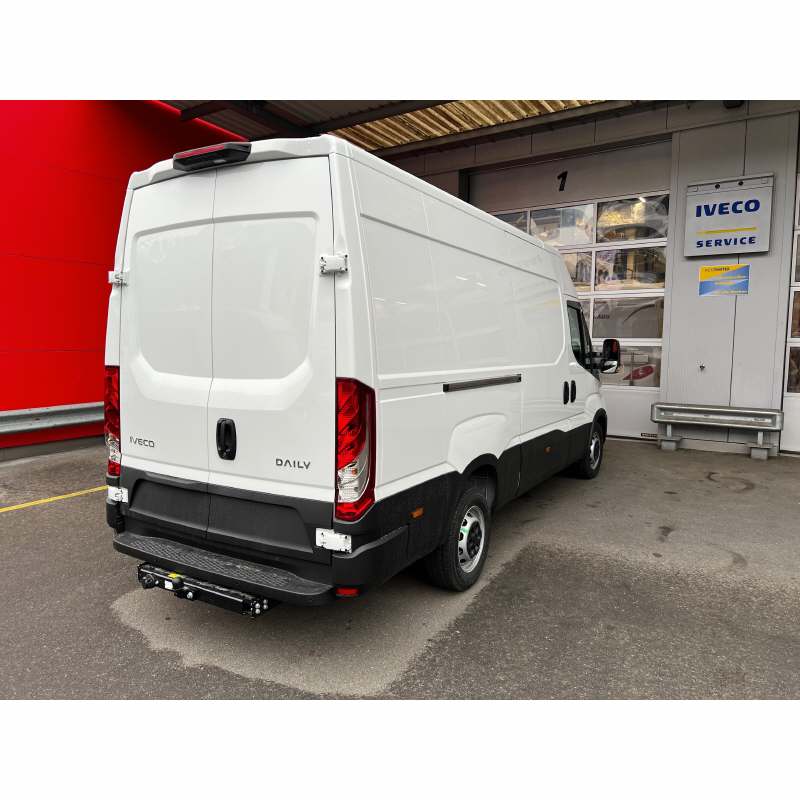 IVECO Daily 35S18HA8V Kaw.3520L H2 3.0 HPI 180-showroom-element-2