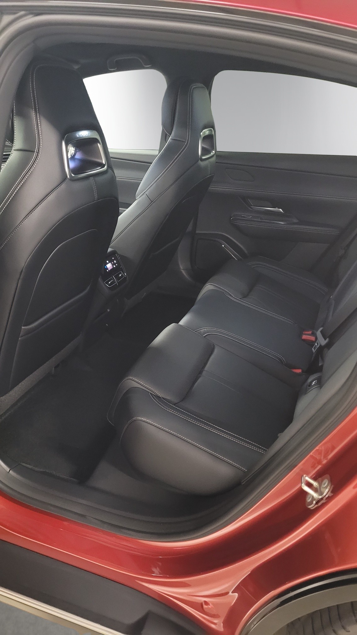 MAZDA 6e 245 80kWh Takumi-image-6