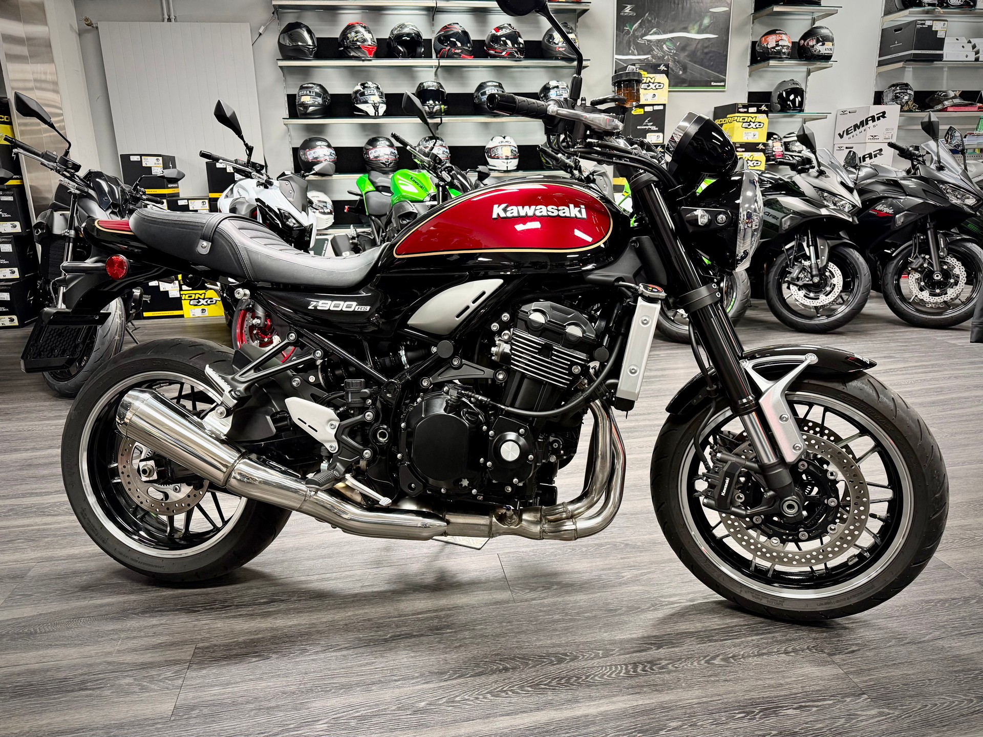KAWASAKI Z 900 RS-image-4