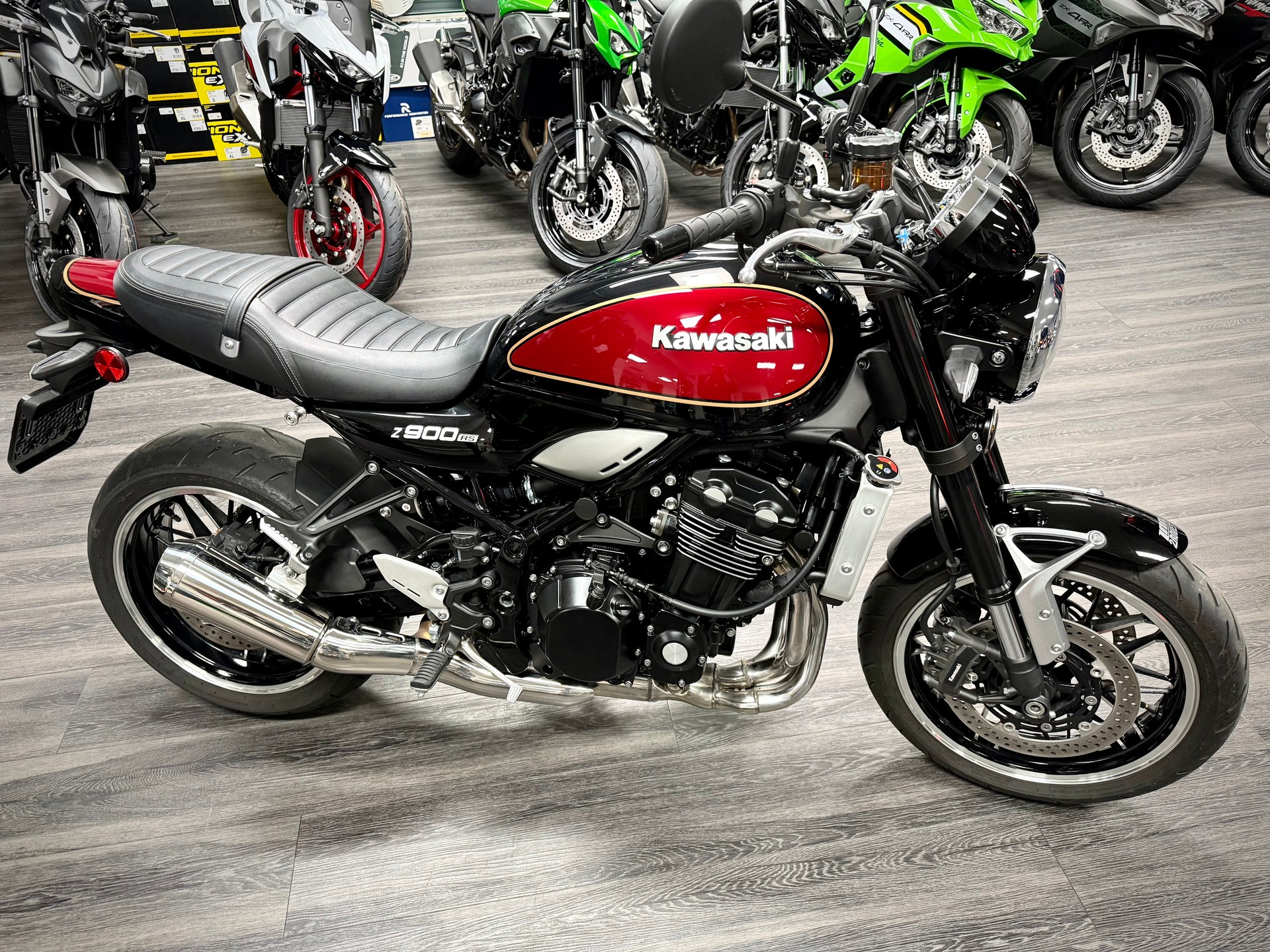 KAWASAKI Z 900 RS-image-5