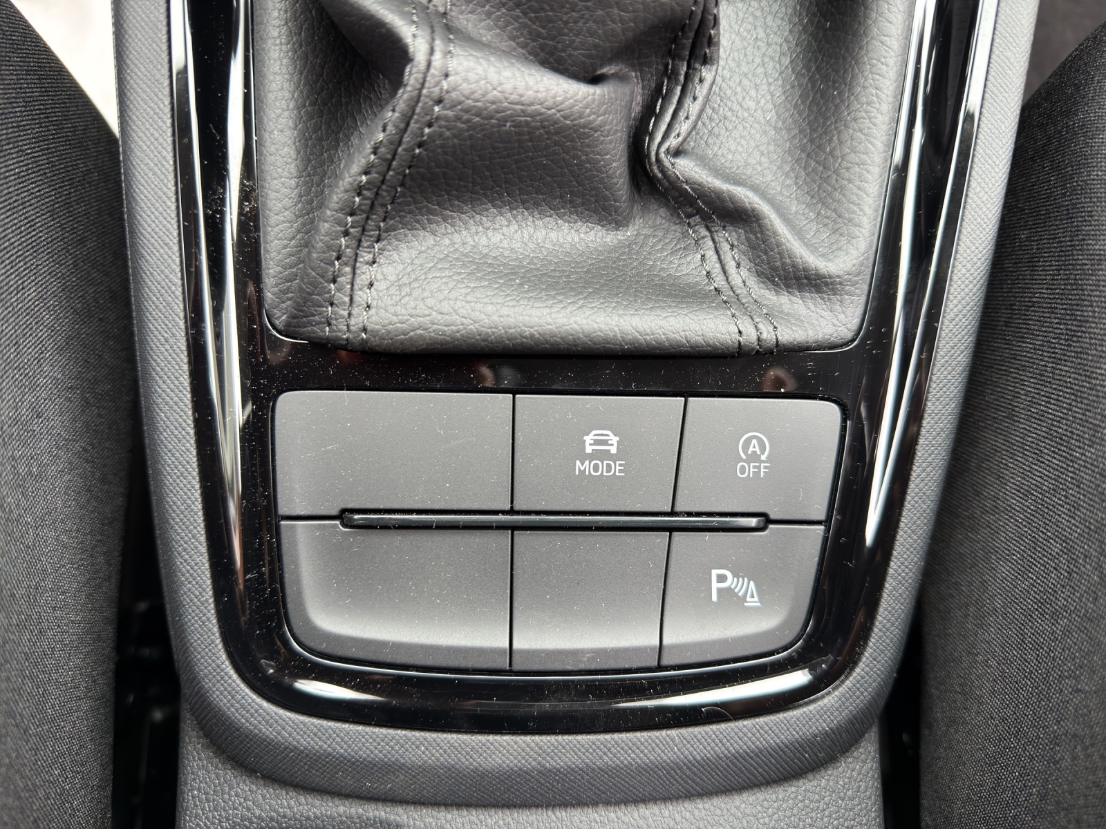 SKODA Scala 1.0 TSI Selection DSG-image-23