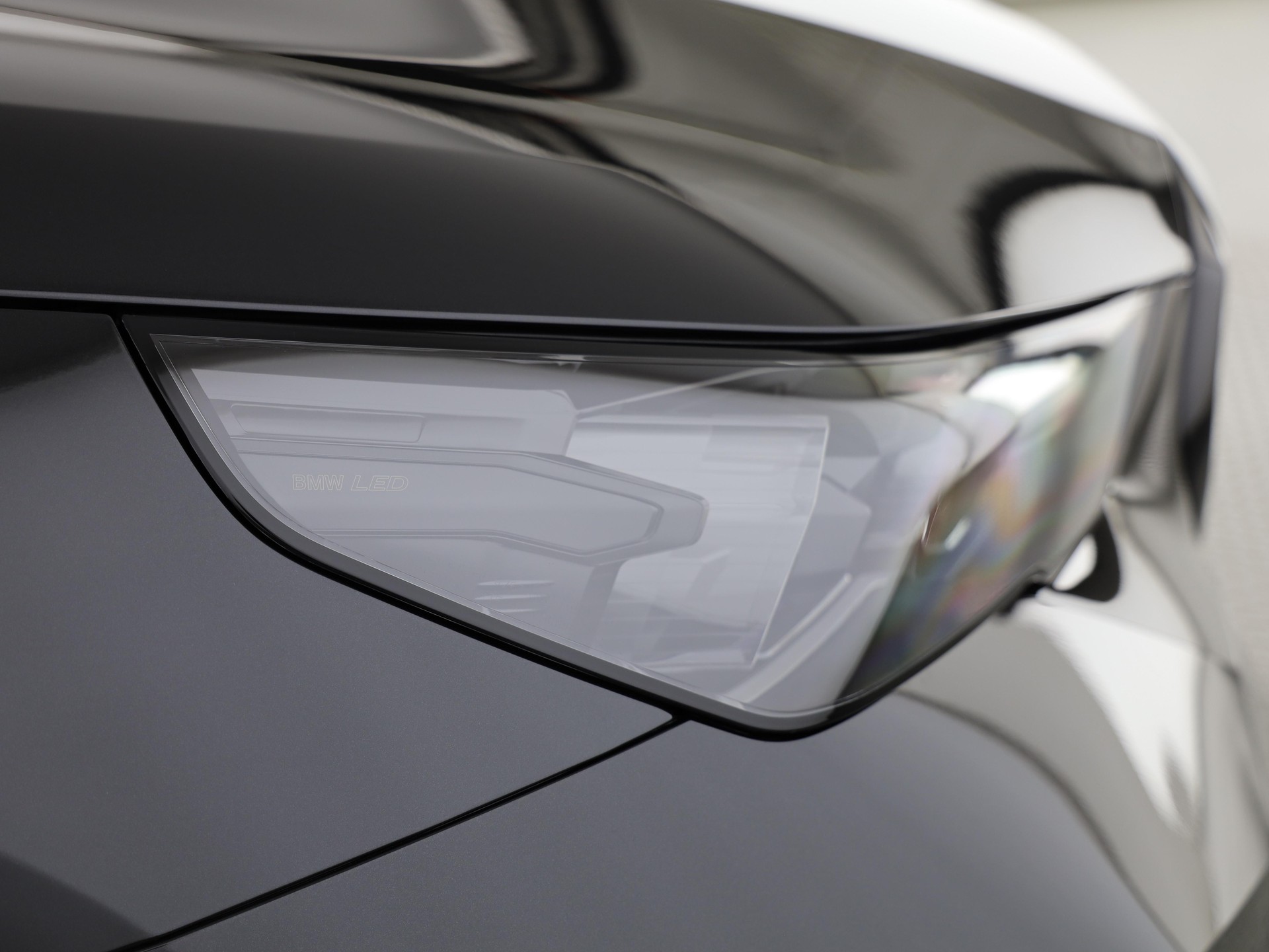 BMW 550e xDrive-image-5